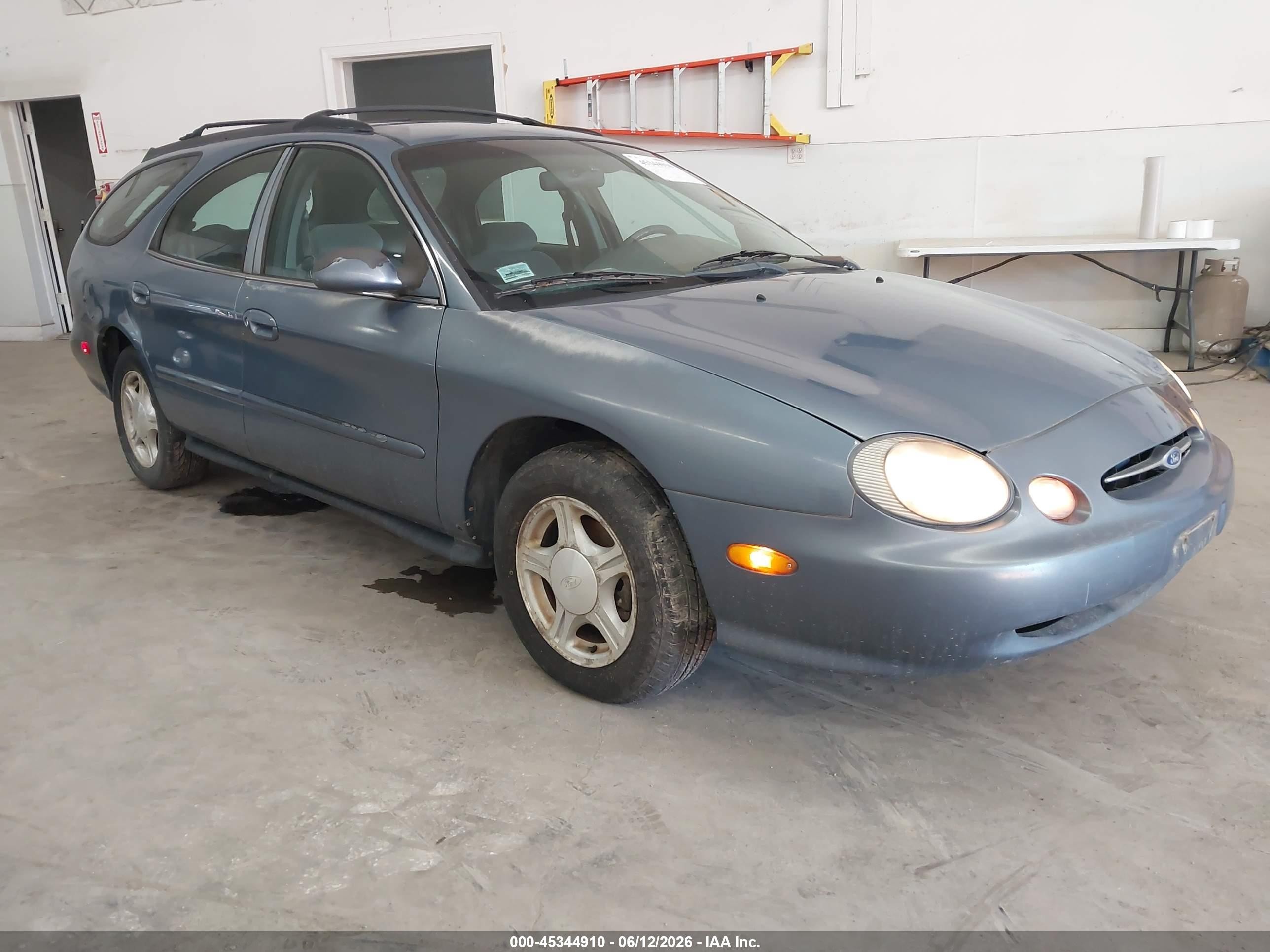 1999 Ford Taurus Se Light Blue vin: 1FAFP58U3XG220752