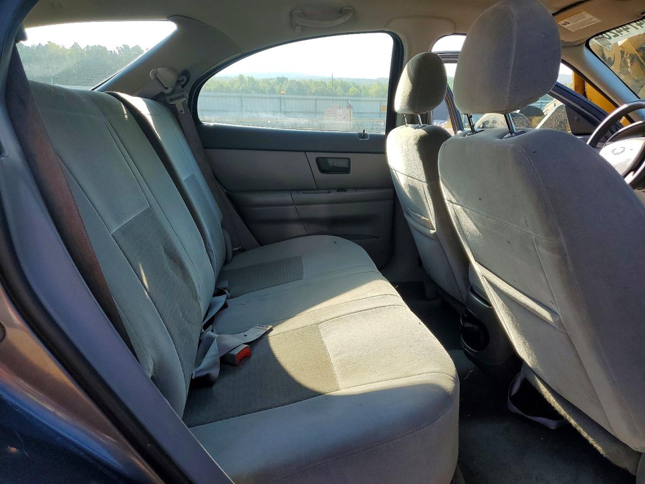 2004 Ford Taurus Se Gray vin: 1FAFP58U44A130380