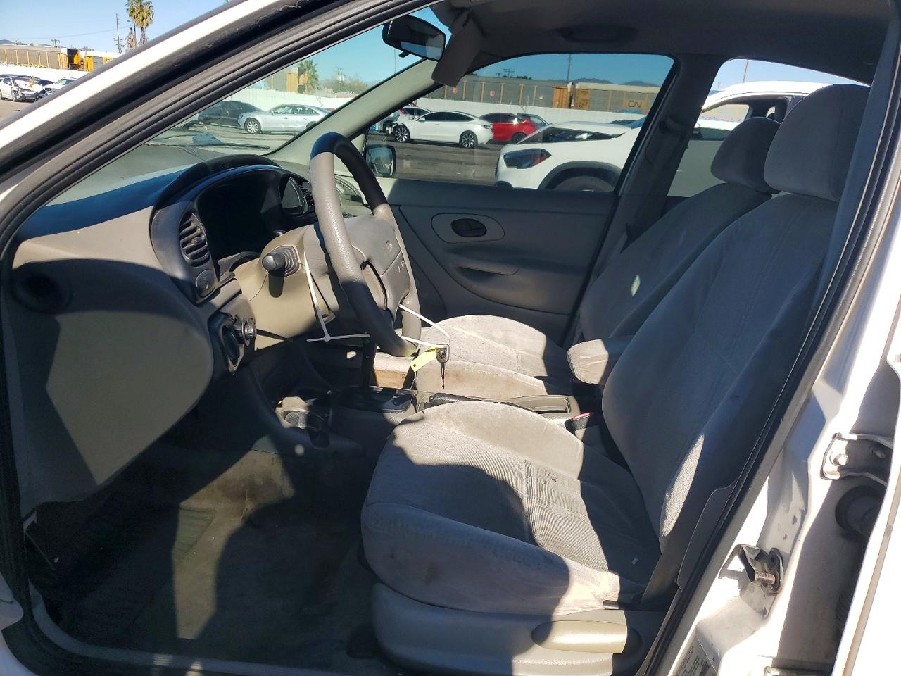 1999 Ford Contour Lx White vin: 1FAFP6531XK182565