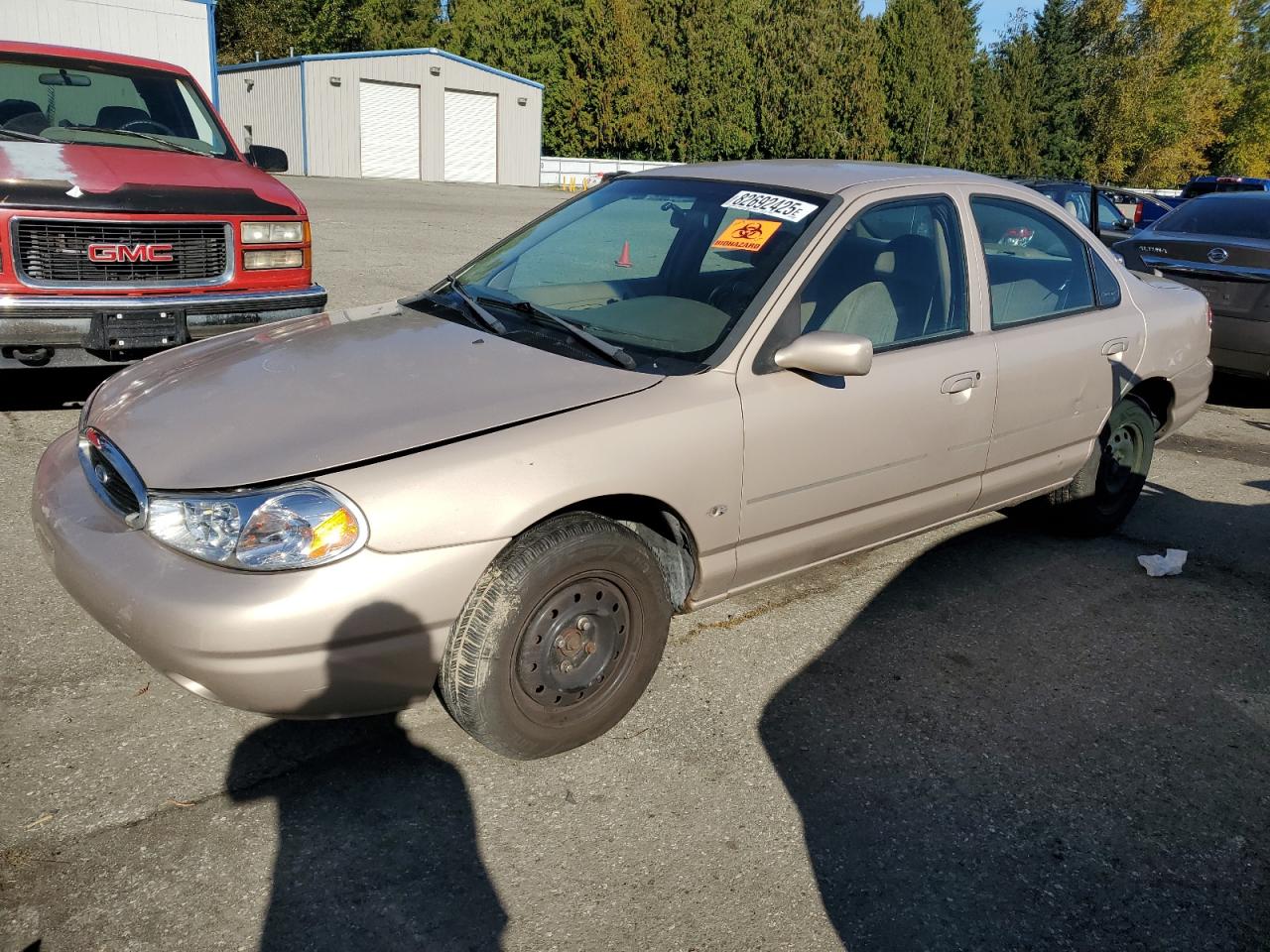 1999 Ford Contour Lx Золотой vin: 1FAFP6534XK185279