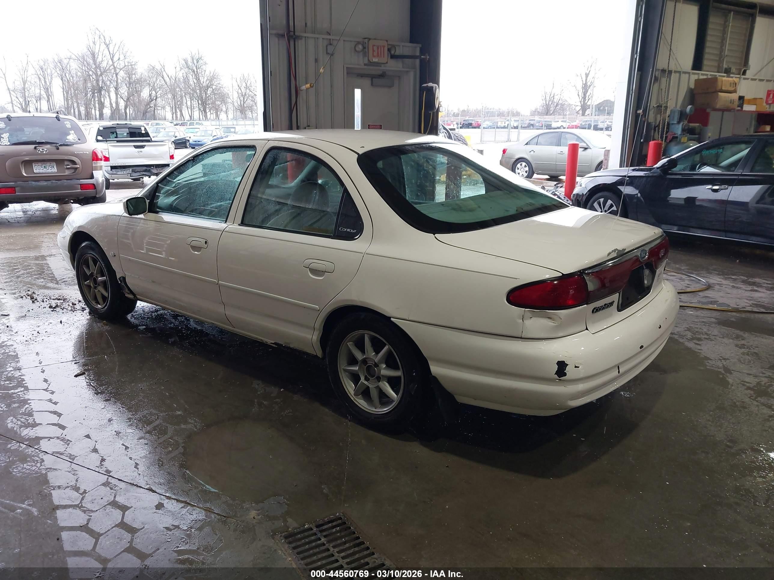 1999 Ford Contour Se White vin: 1FAFP6630XK119729