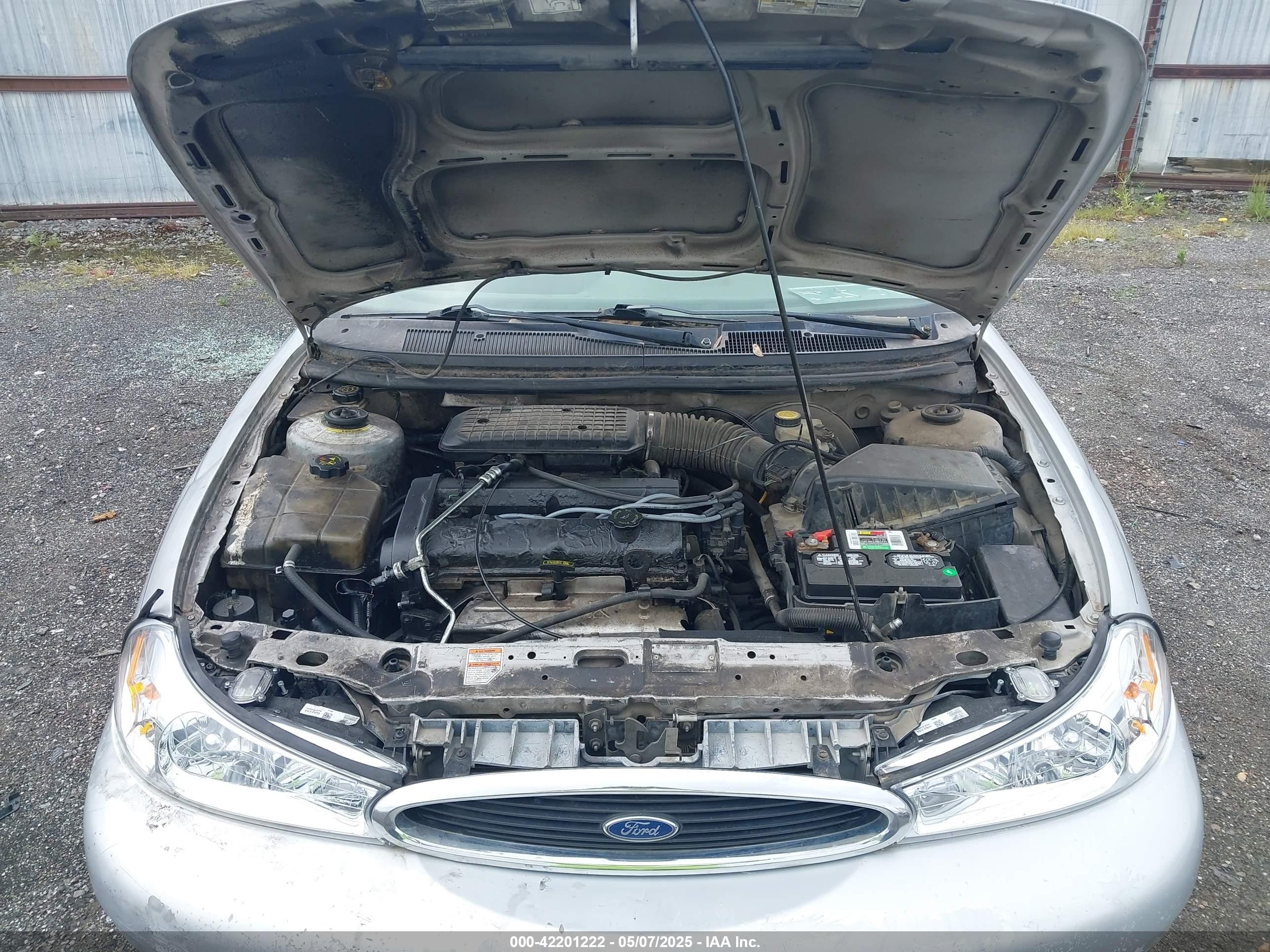 2000 Ford Contour Se Fleet Серебряный vin: 1FAFP6630YK140498