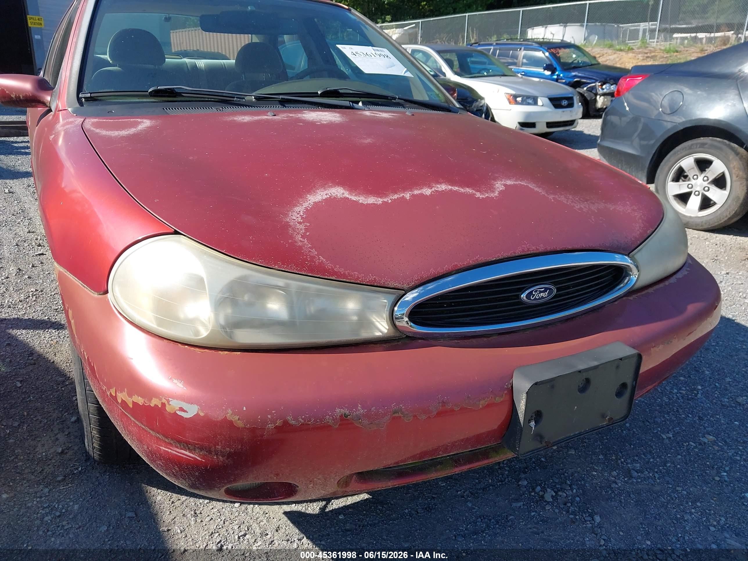 1998 Ford Contour Lx/sport/se Red vin: 1FAFP6632WK237313