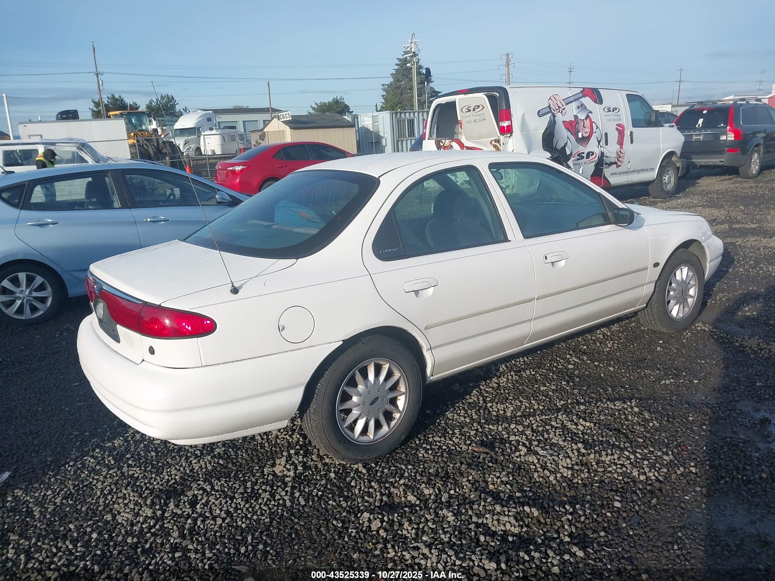 2000 Ford Contour Se Fleet White vin: 1FAFP6638YK107829
