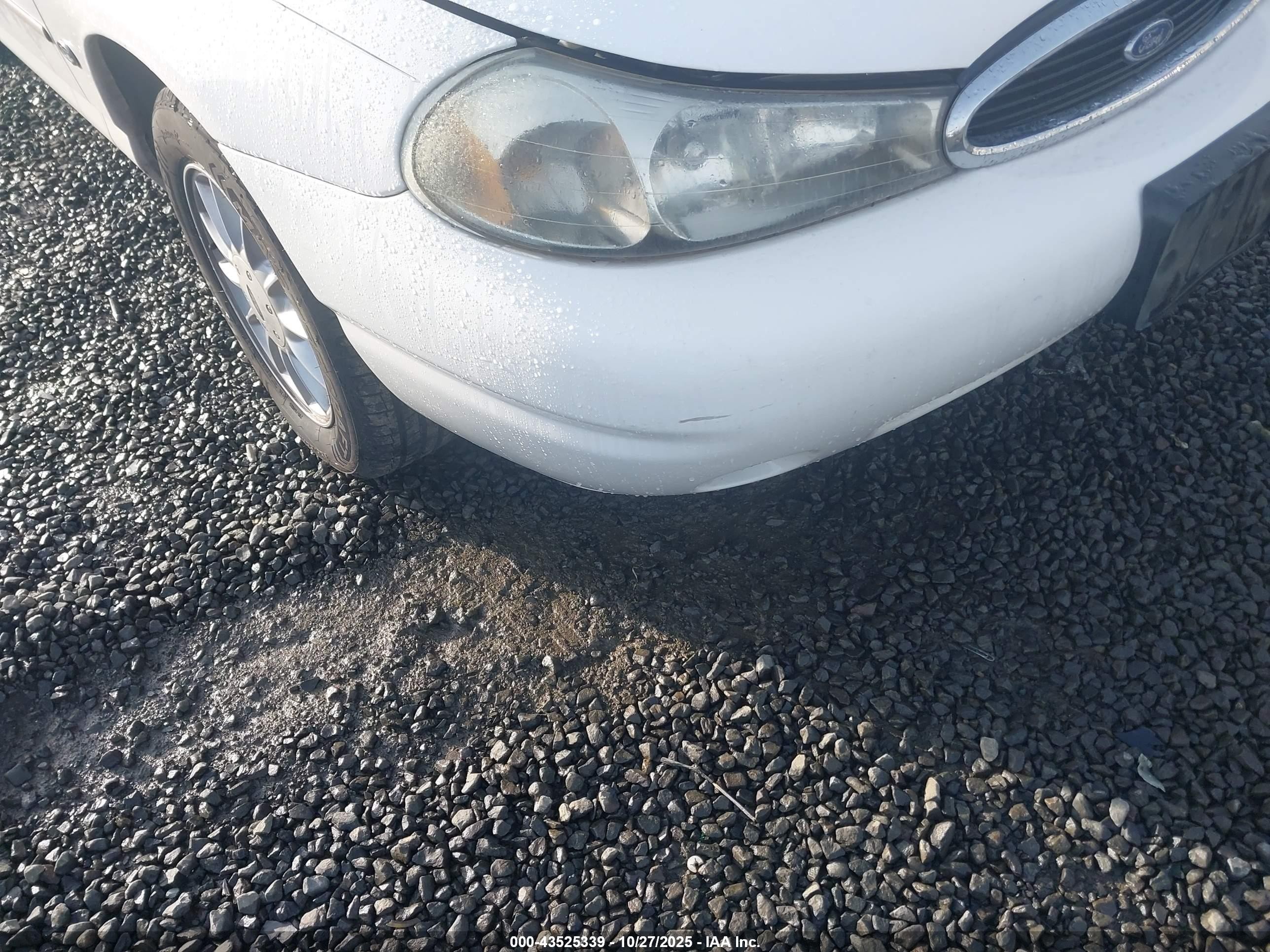 2000 Ford Contour Se Fleet White vin: 1FAFP6638YK107829