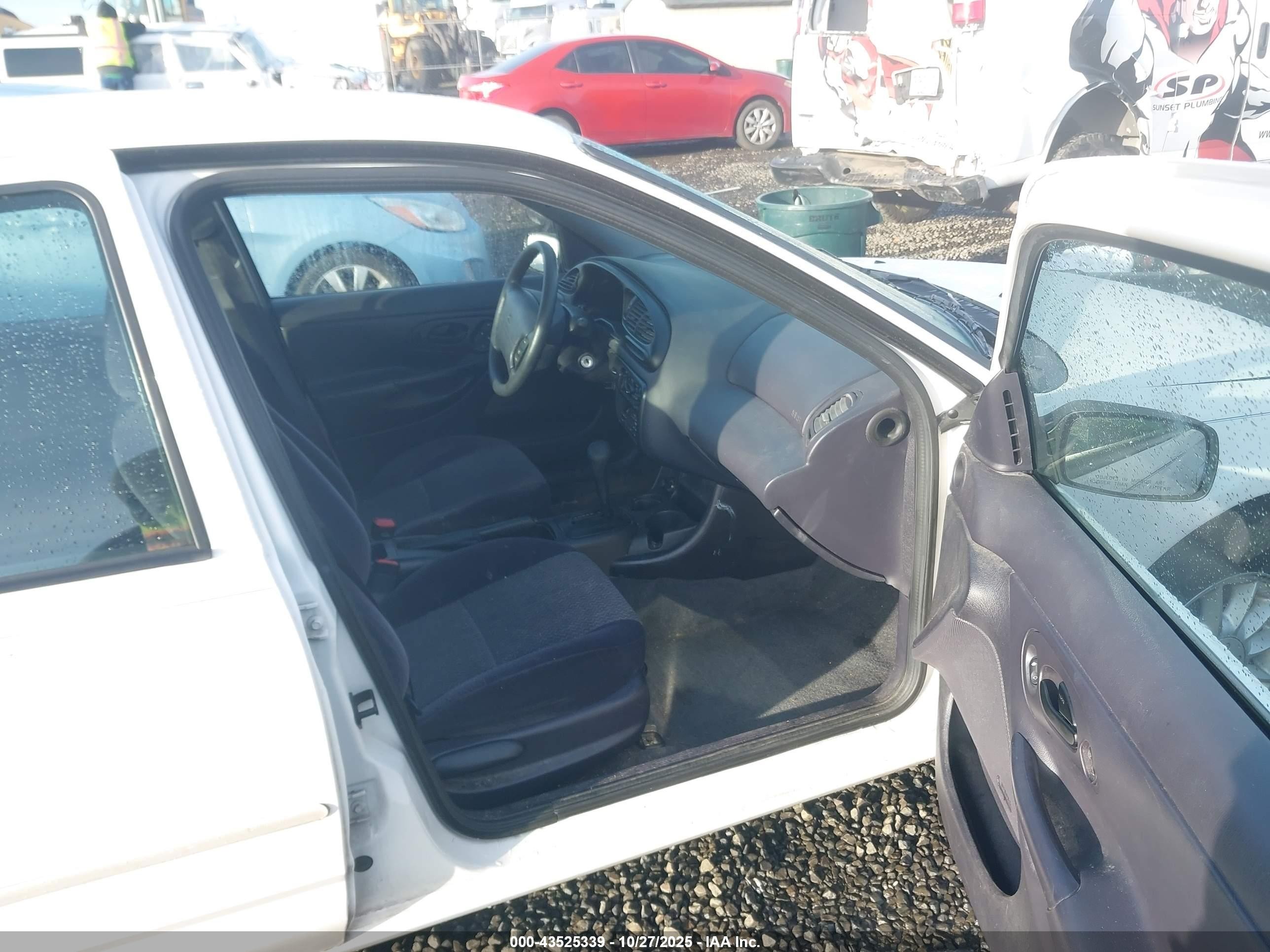 2000 Ford Contour Se Fleet White vin: 1FAFP6638YK107829