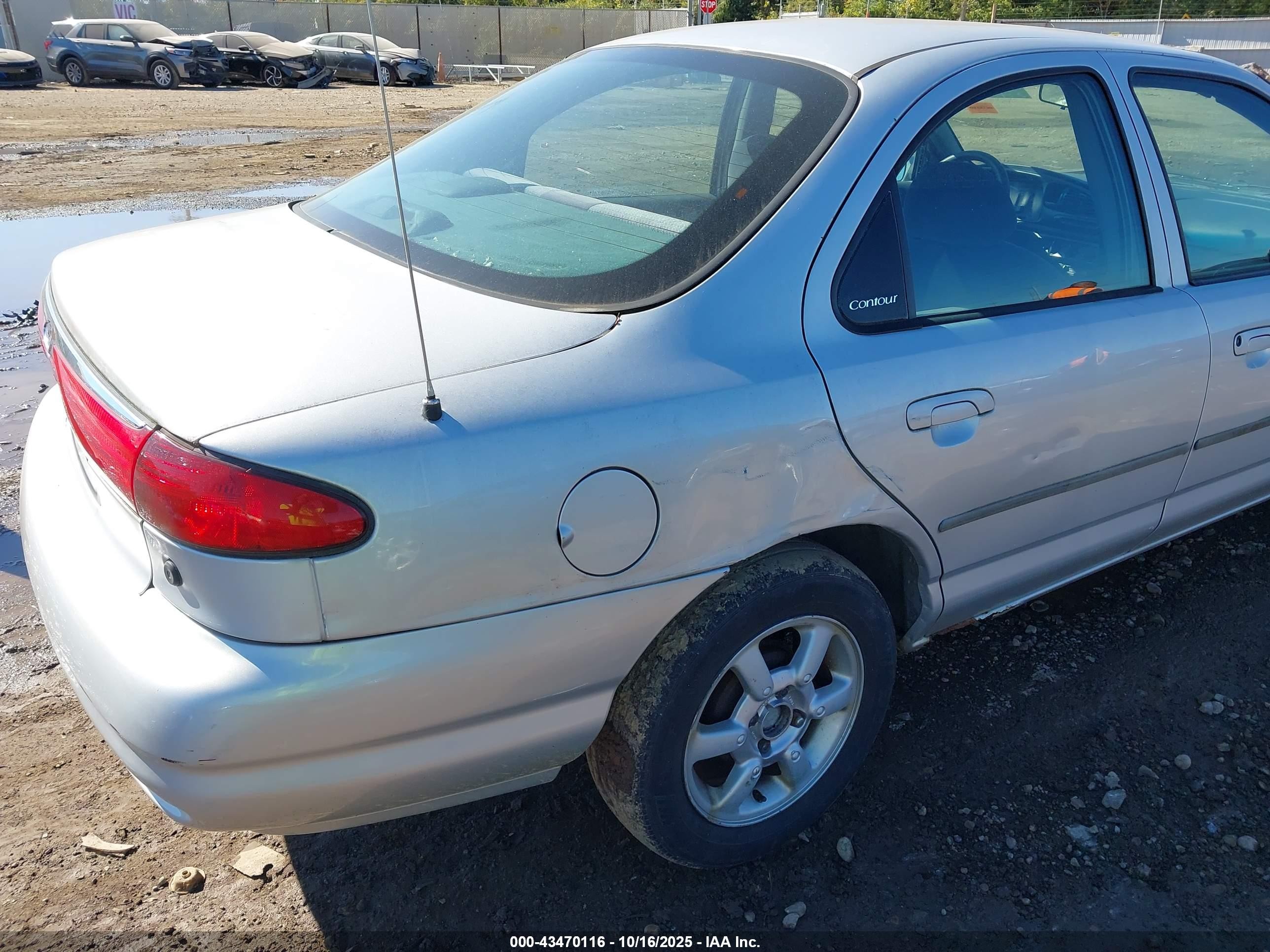 1999 Ford Contour Se Серебряный vin: 1FAFP6639XK133693
