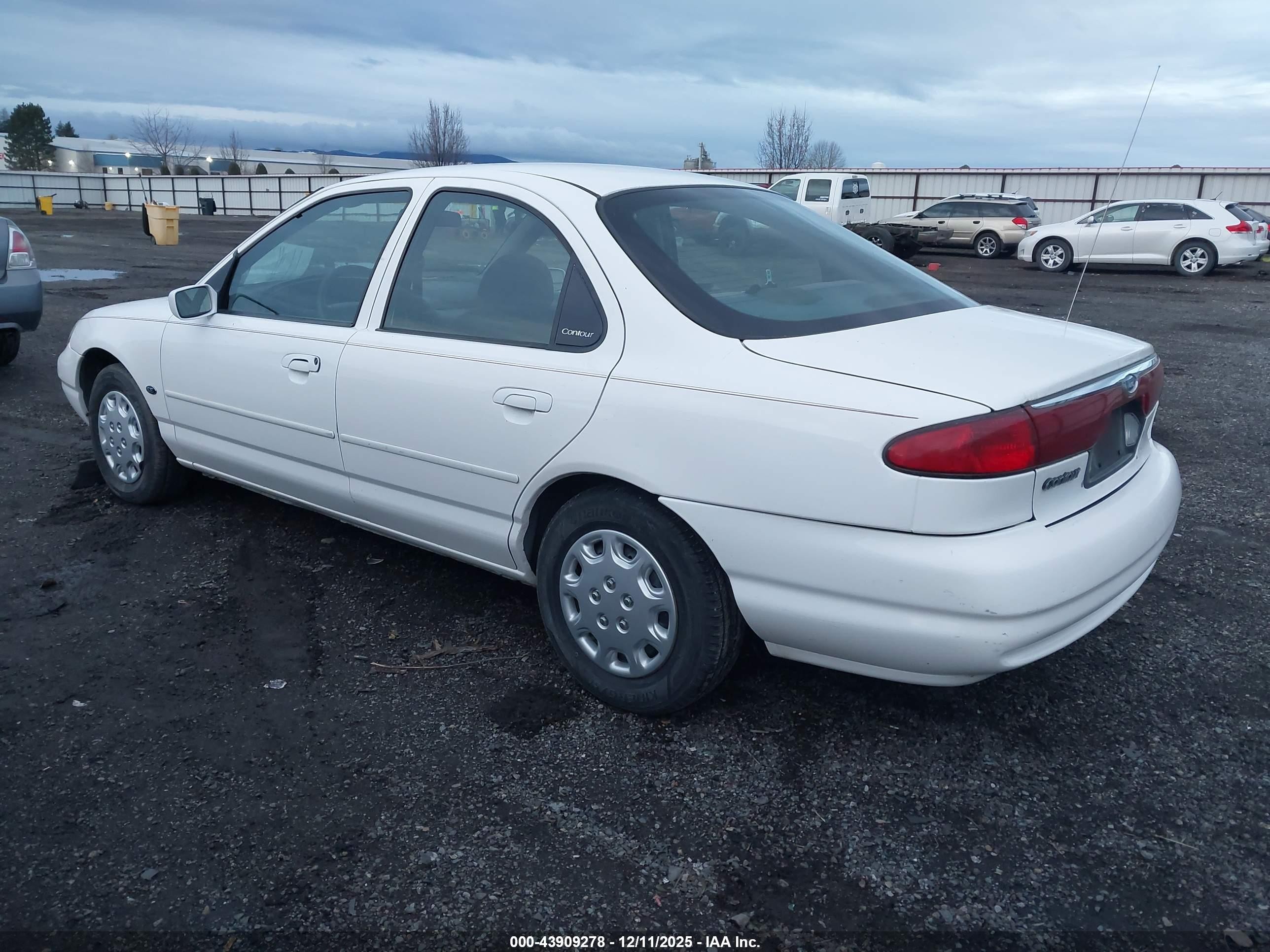 1999 Ford Contour Se White vin: 1FAFP663XXK193658