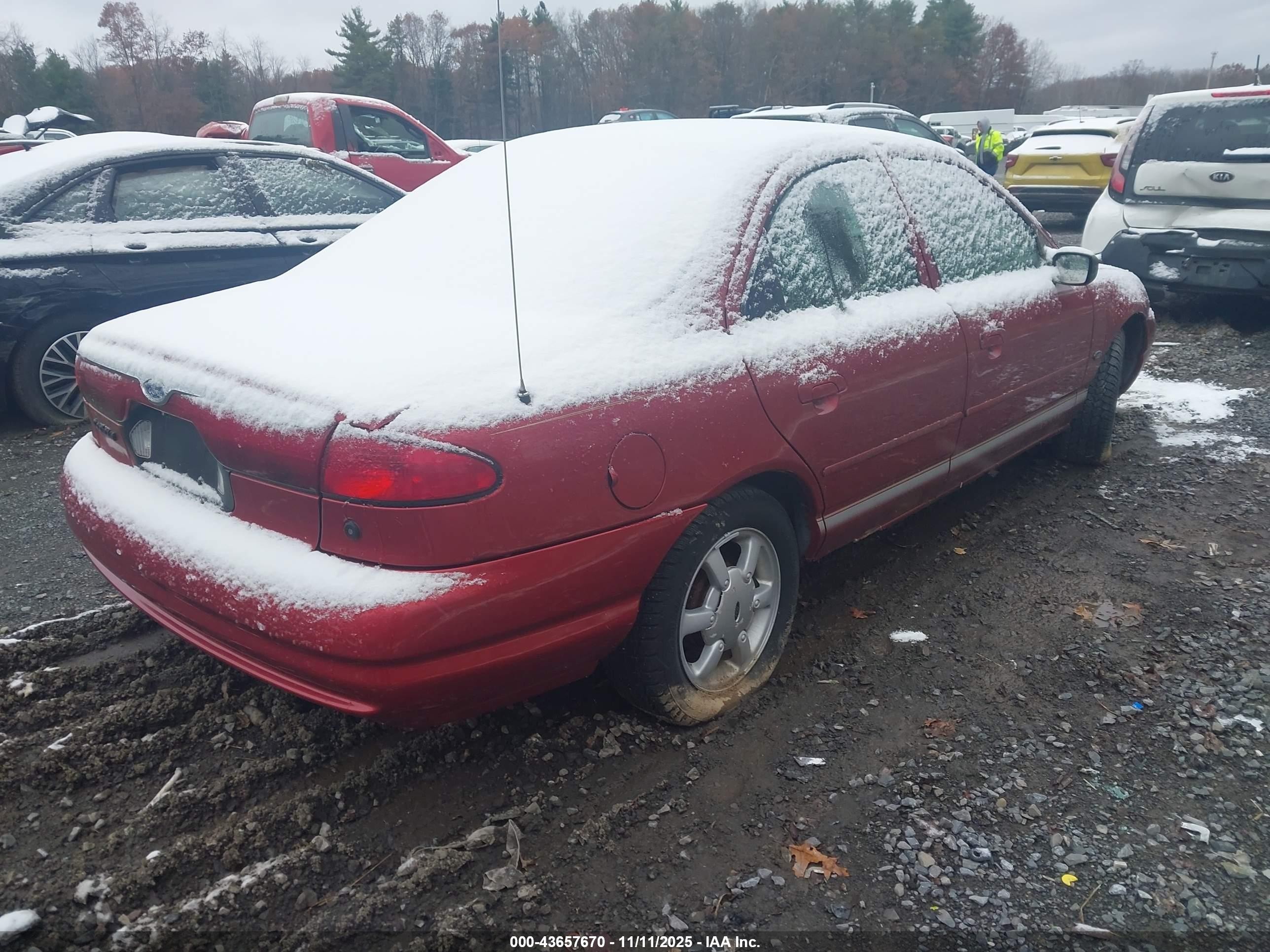 2000 Ford Contour Se Fleet Red vin: 1FAFP663XYK123126