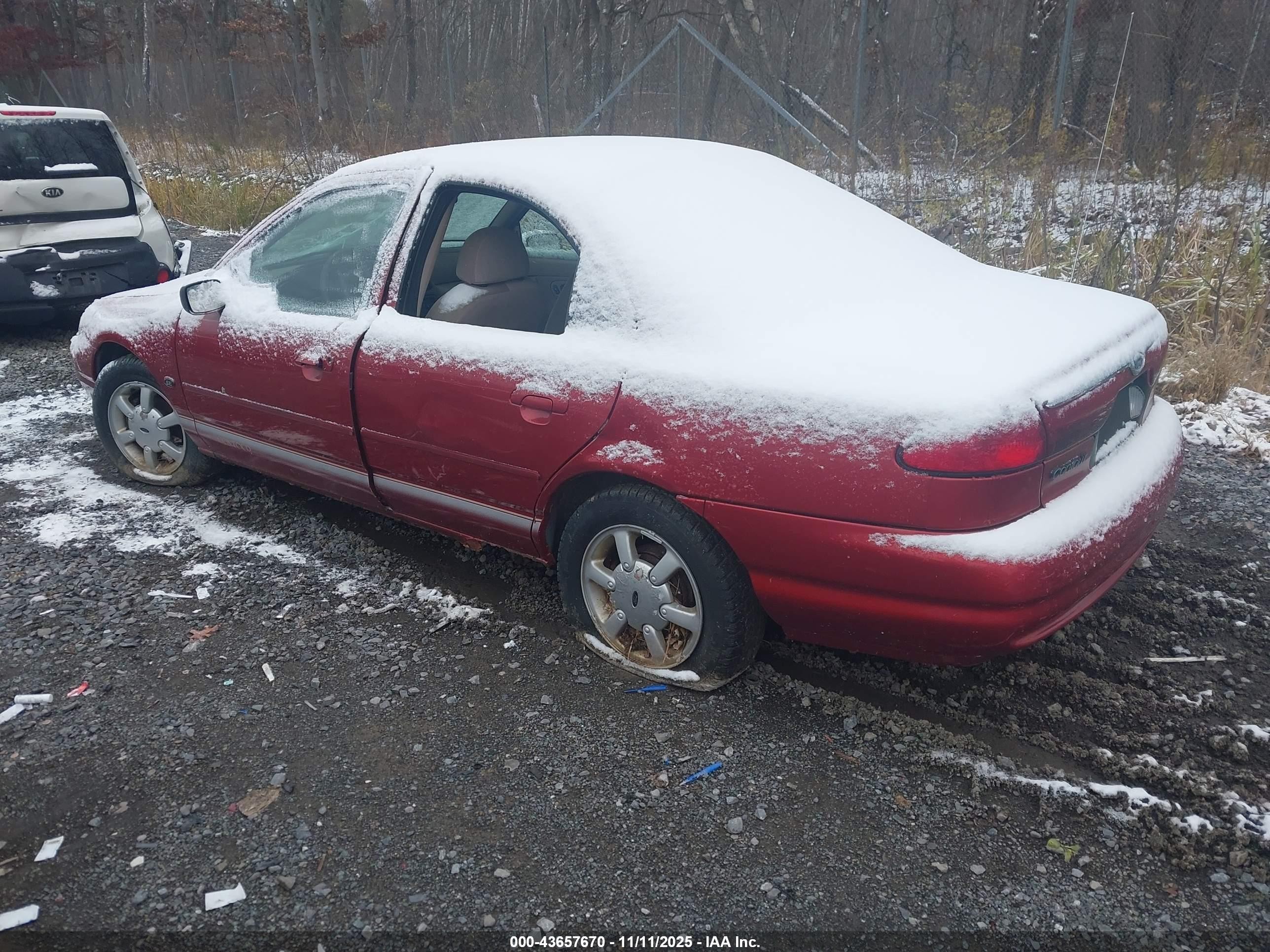2000 Ford Contour Se Fleet Red vin: 1FAFP663XYK123126