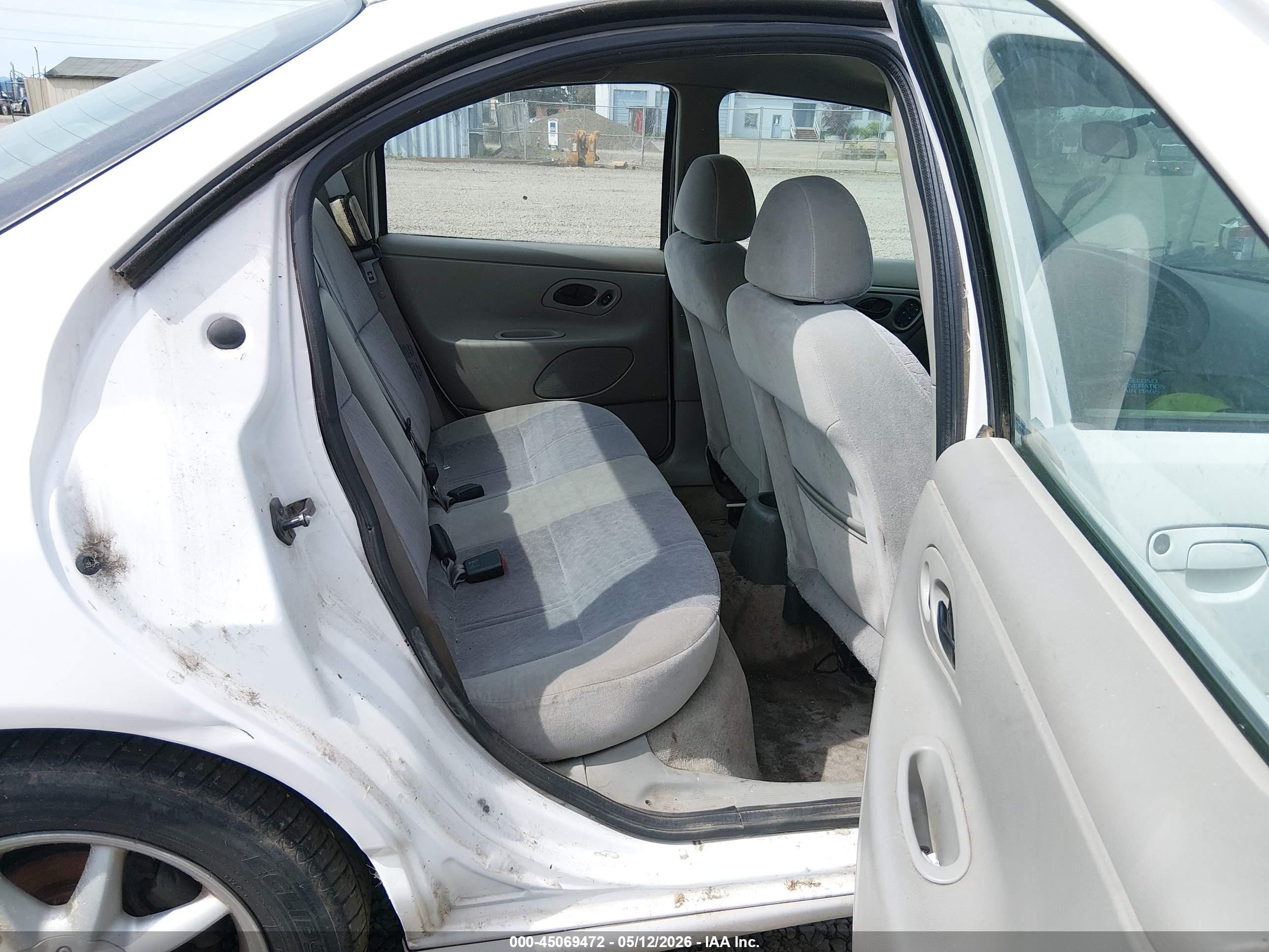 1998 Ford Contour   White vin: 1FAFP66L2WK302371