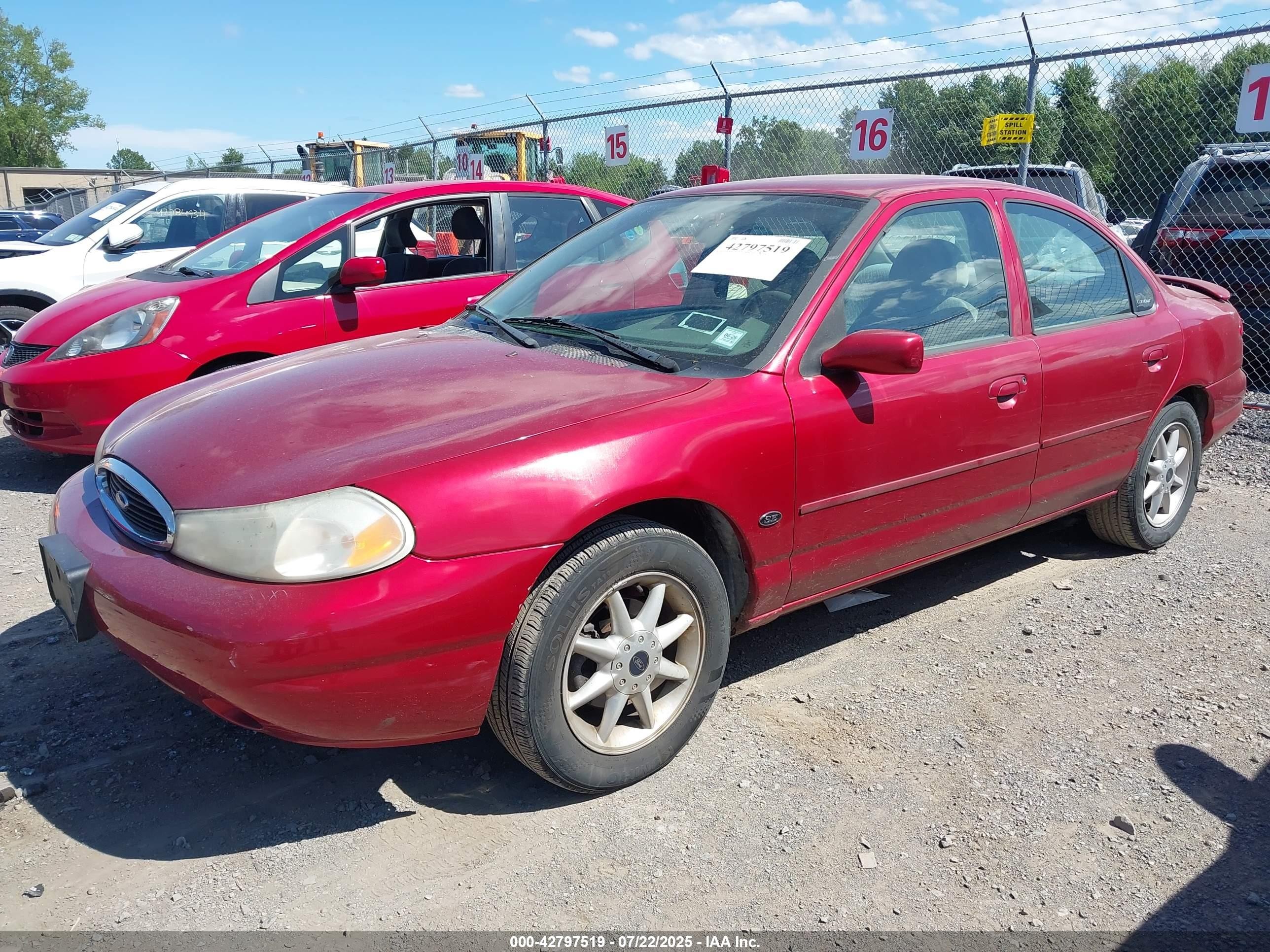 2000 Ford Contour Se Sport Красный vin: 1FAFP66L2YK119281