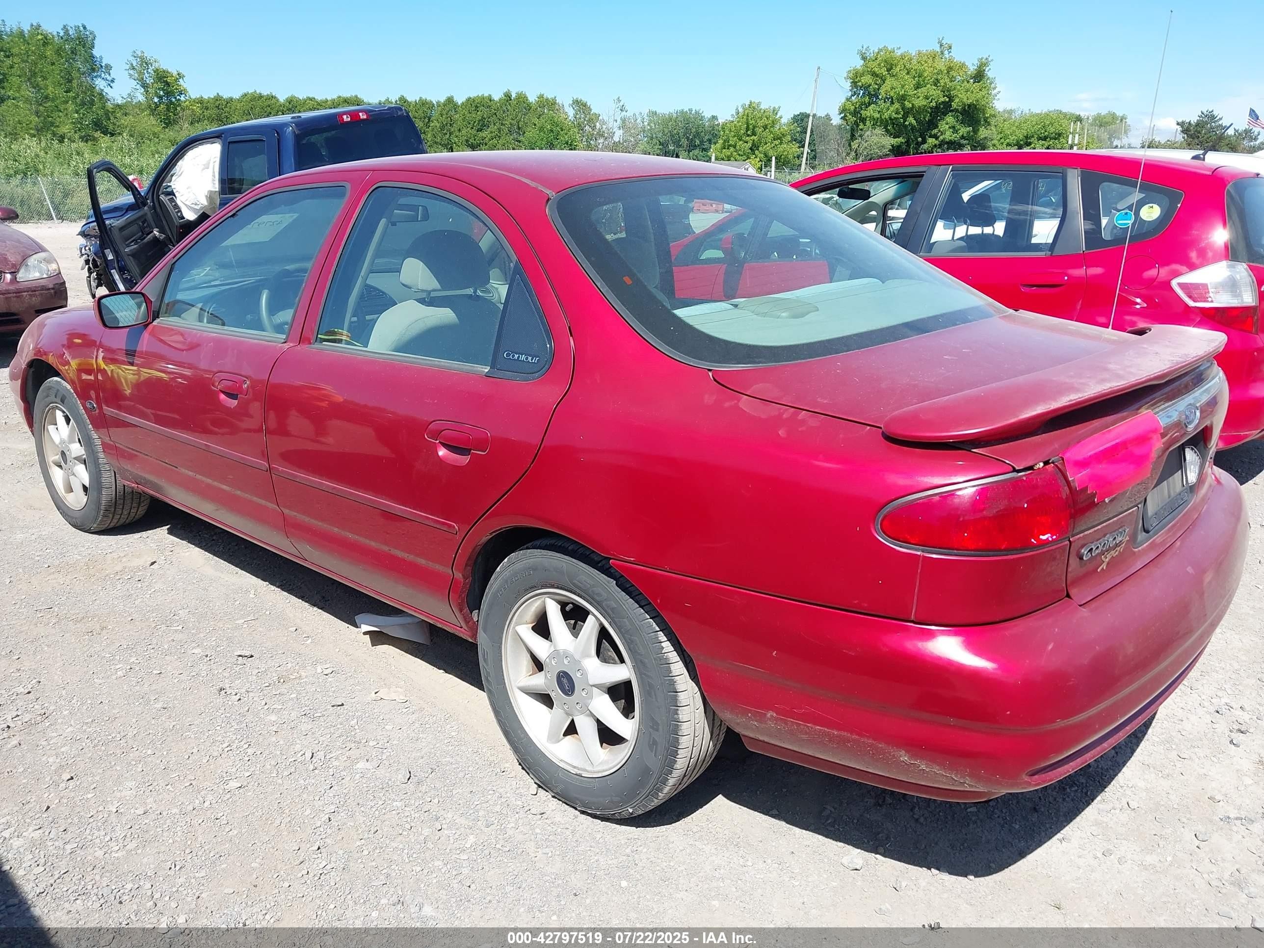 2000 Ford Contour Se Sport Красный vin: 1FAFP66L2YK119281