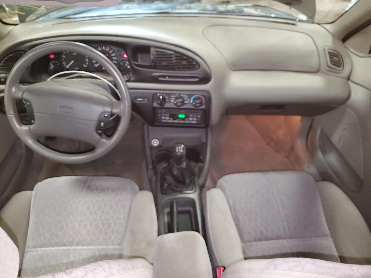 2000 Ford Contour Se   Black vin: 1FAFP66L4YK119606