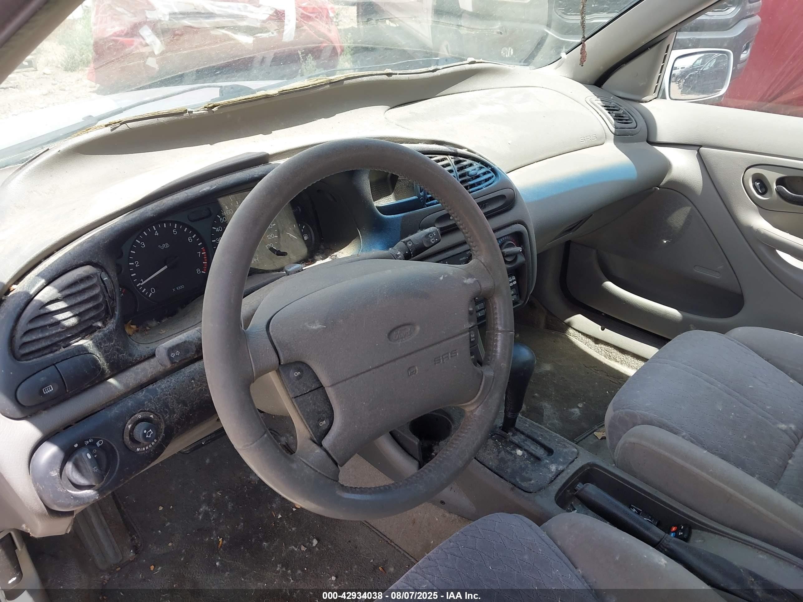 2000 Ford Contour Se Sport Серебряный vin: 1FAFP66L8YK131192