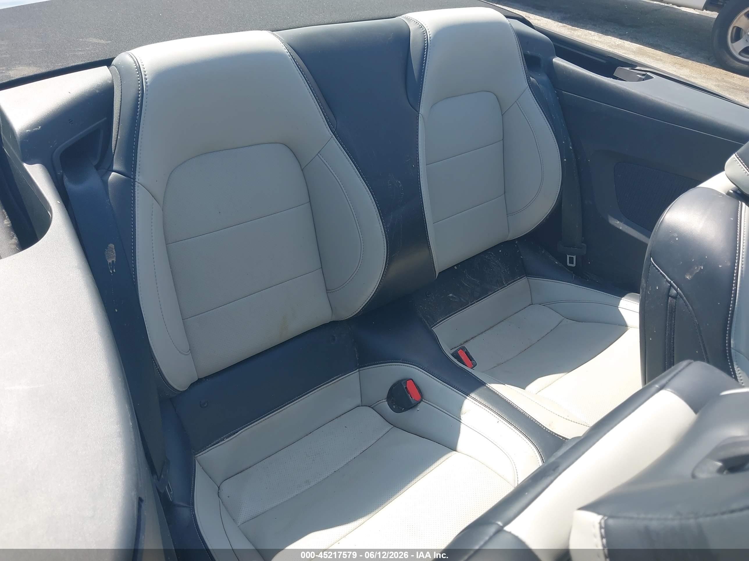 2024 Ford Mustang Ecoboost Premium Серый vin: 1FAGP8UH2R5140646