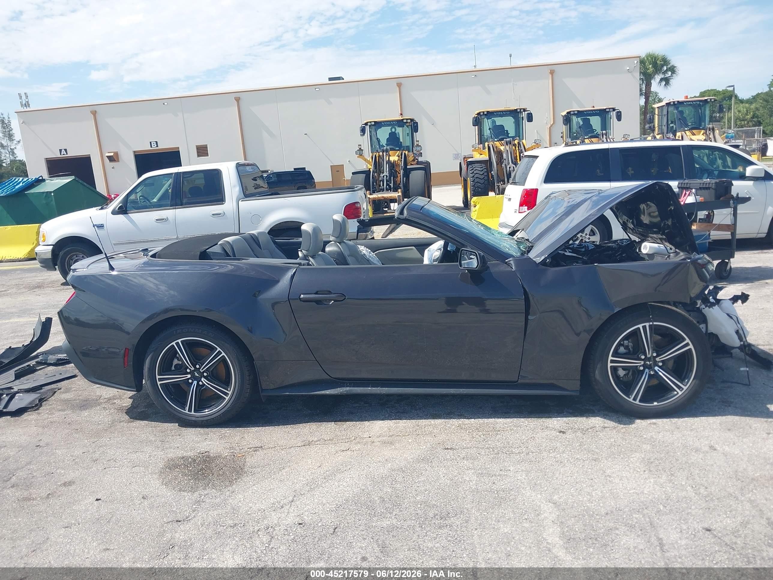 2024 Ford Mustang Ecoboost Premium Серый vin: 1FAGP8UH2R5140646