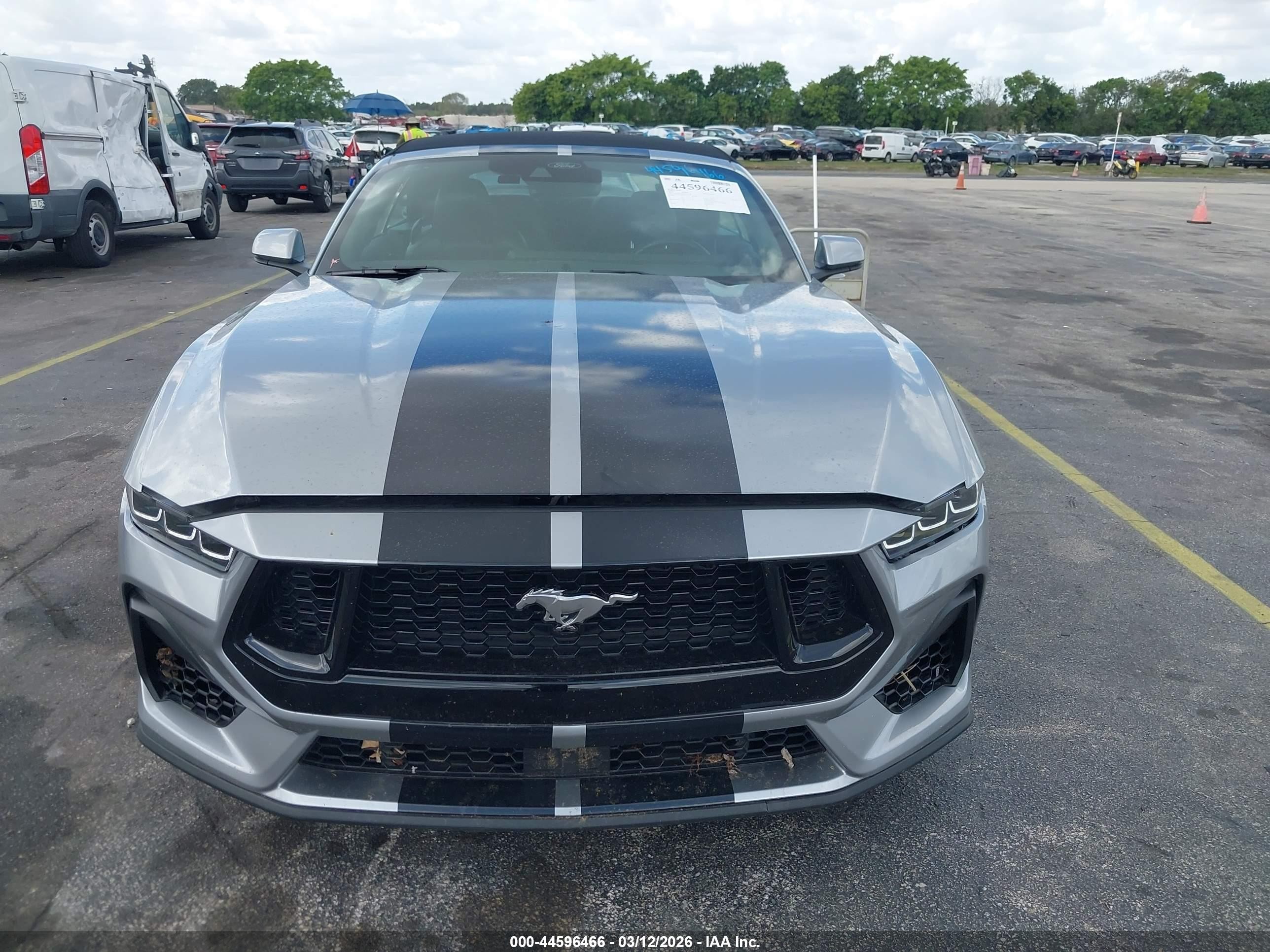2024 Ford Mustang Ecoboost Premium Silver vin: 1FAGP8UH5R5133268