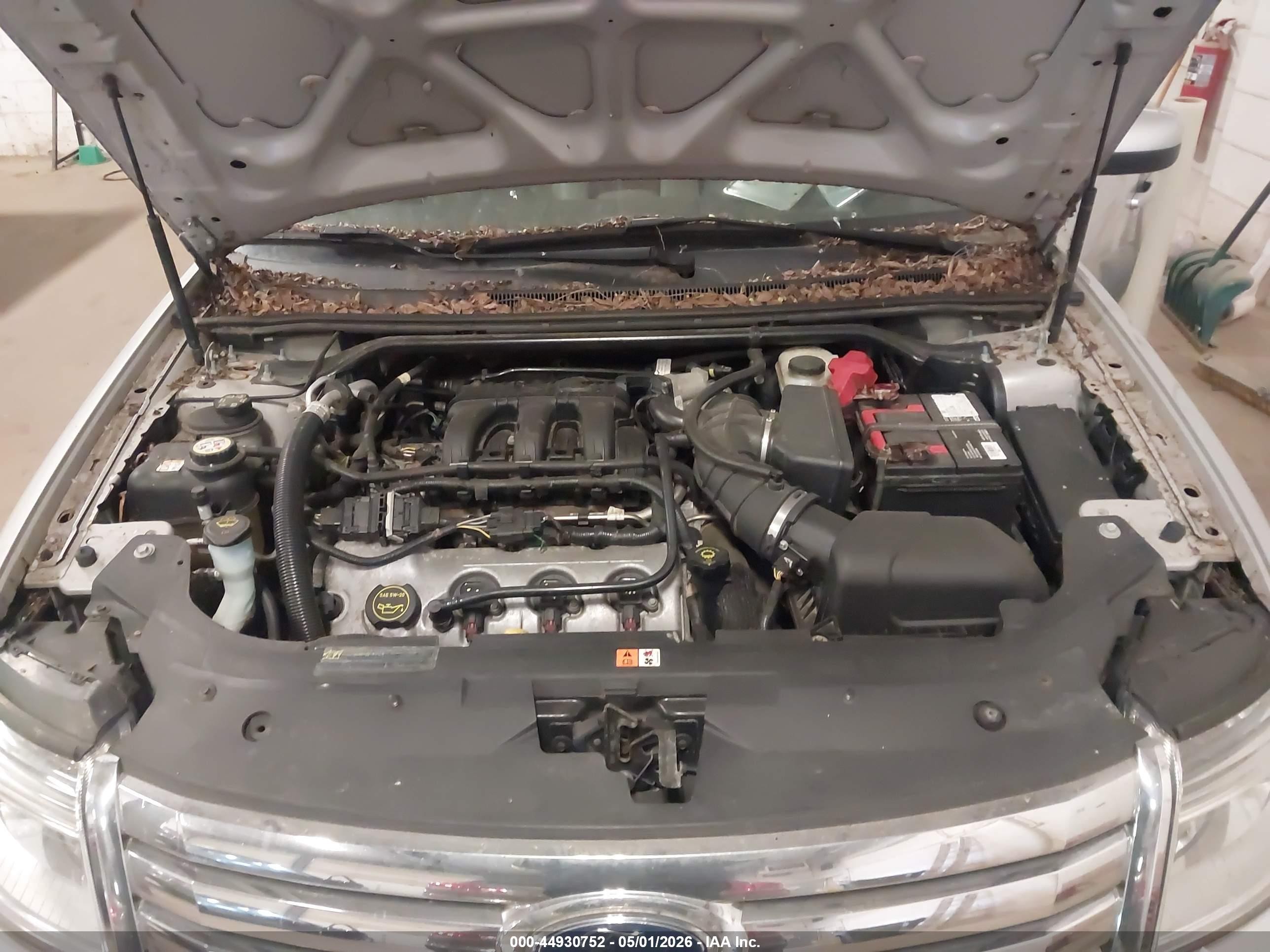 2008 Ford Taurus   Серебряный vin: 1FAH024W78G143030
