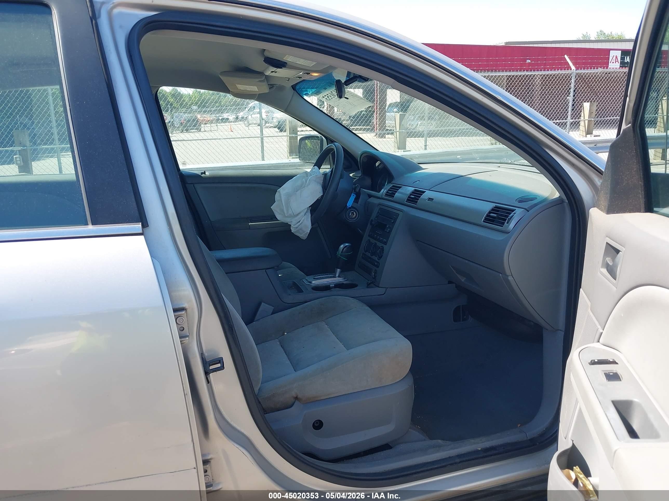 2006 Ford Five Hundred Se Gray vin: 1FAHP23116G160005