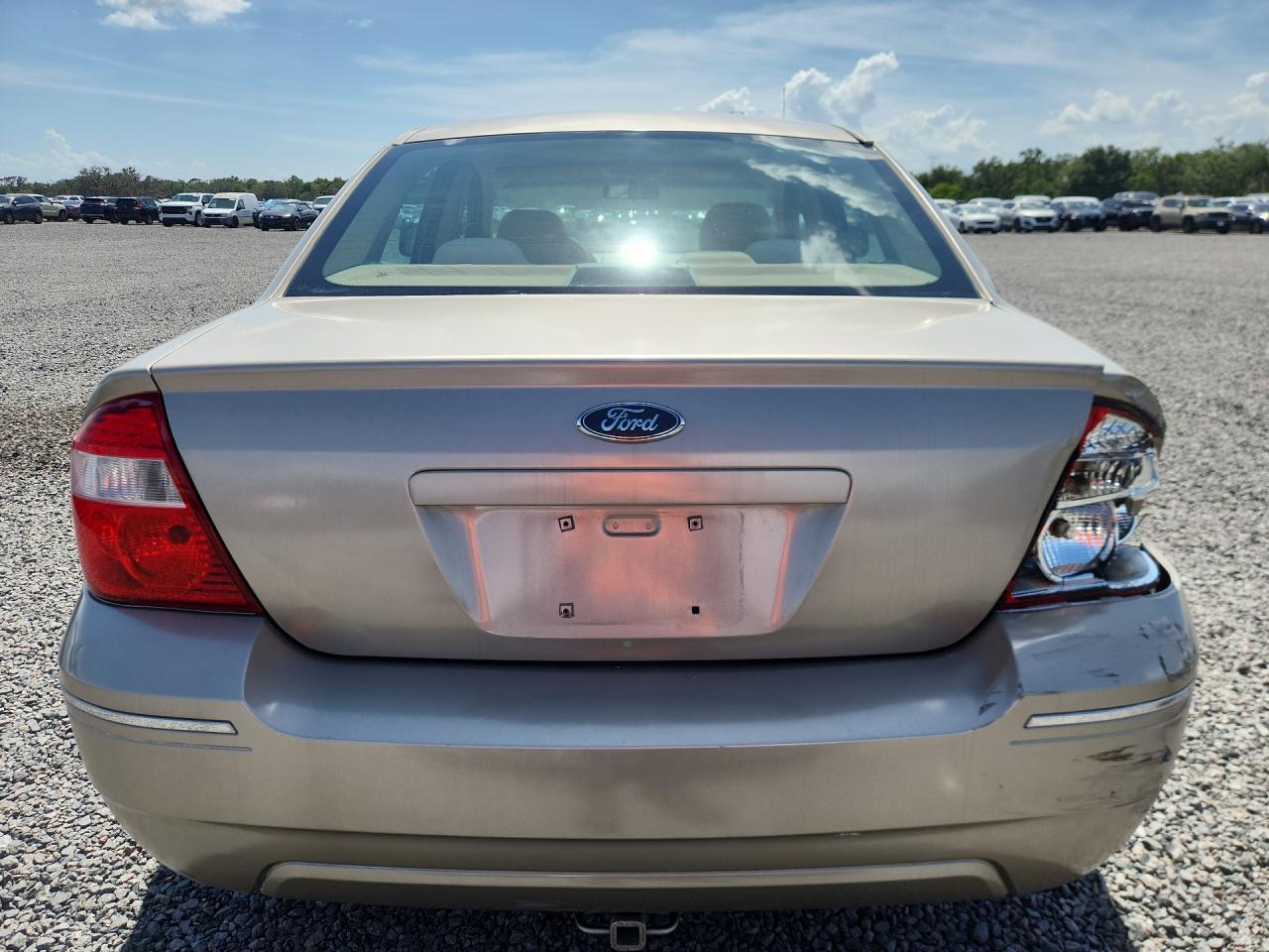 2005 Ford Five Hundred Se Gold vin: 1FAHP23185G150697