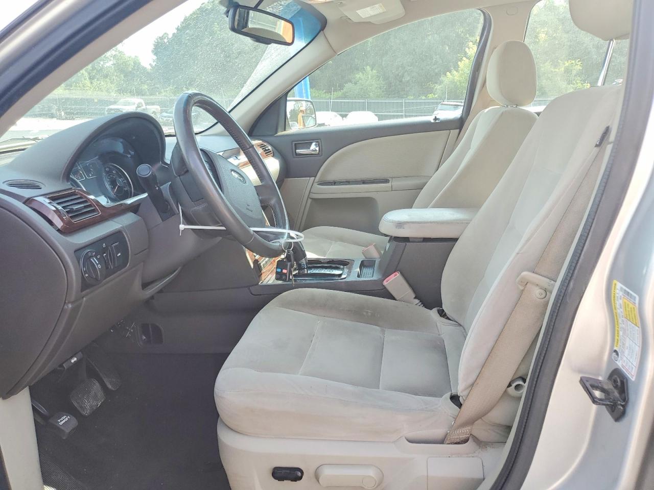 2009 Ford Taurus Se Silver vin: 1FAHP23W79G112668