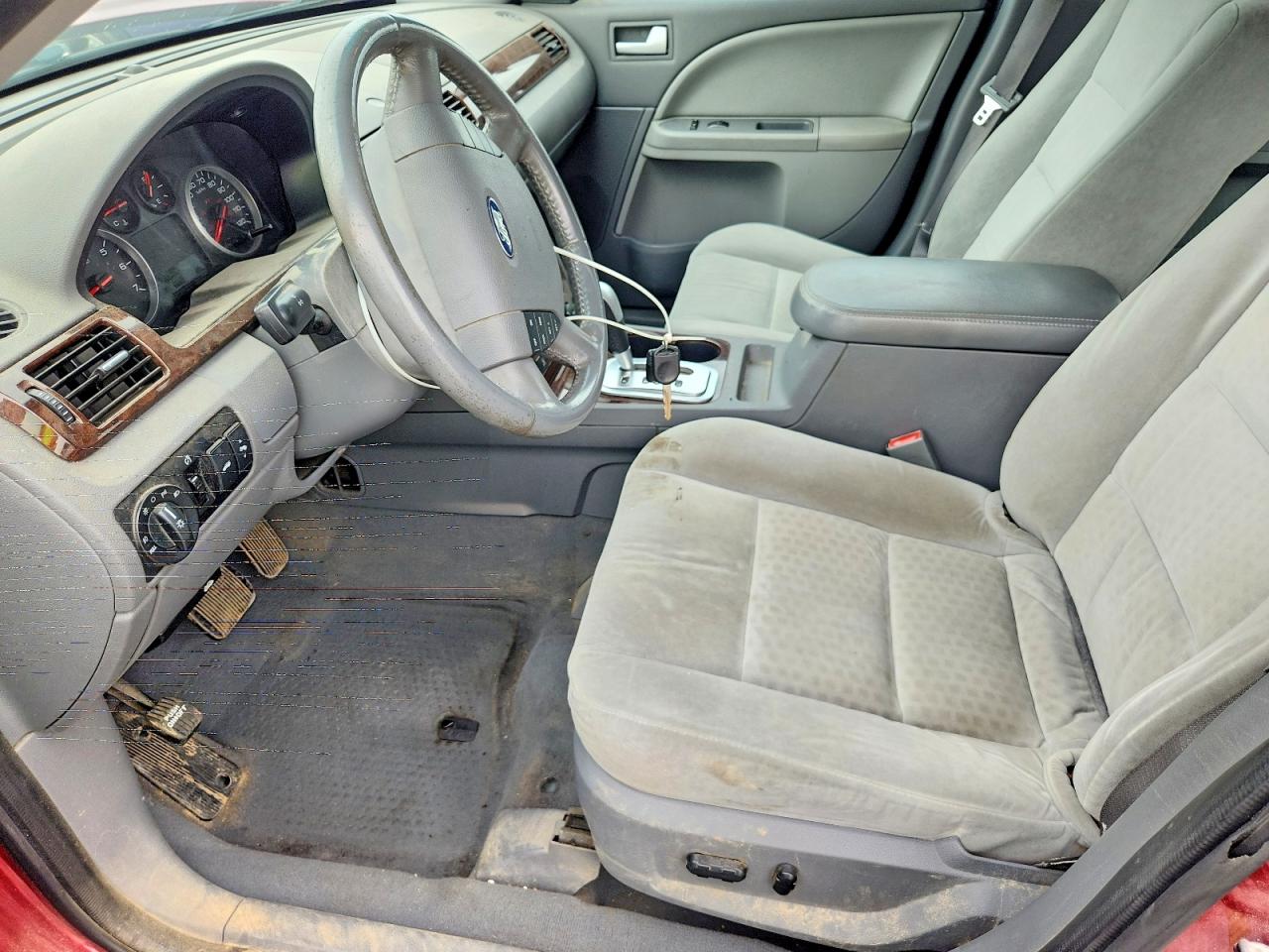 2007 Ford Five Hundred Sel Red vin: 1FAHP24107G149979