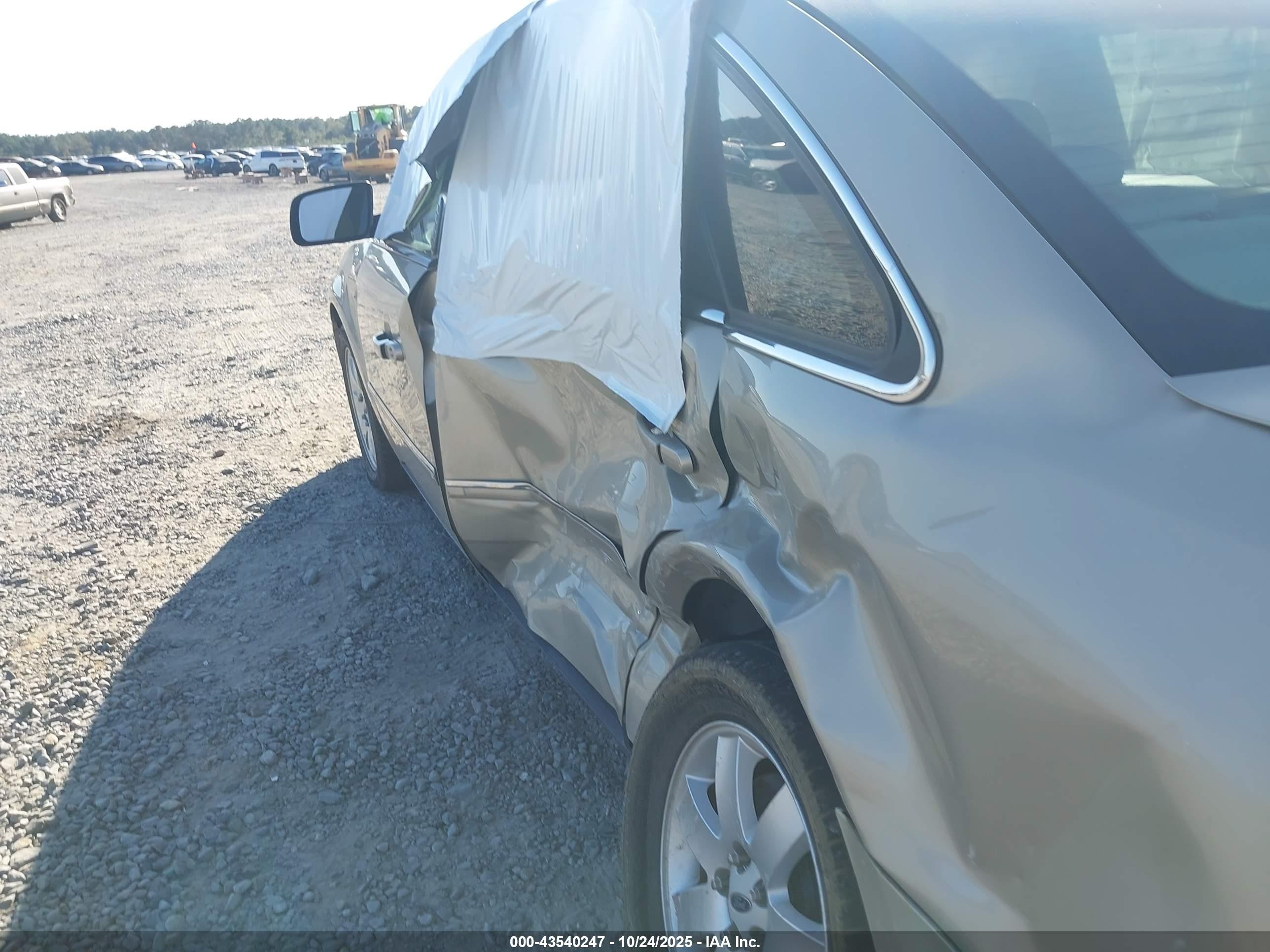 2005 Ford Five Hundred Sel Желто-коричневый vin: 1FAHP24195G105475