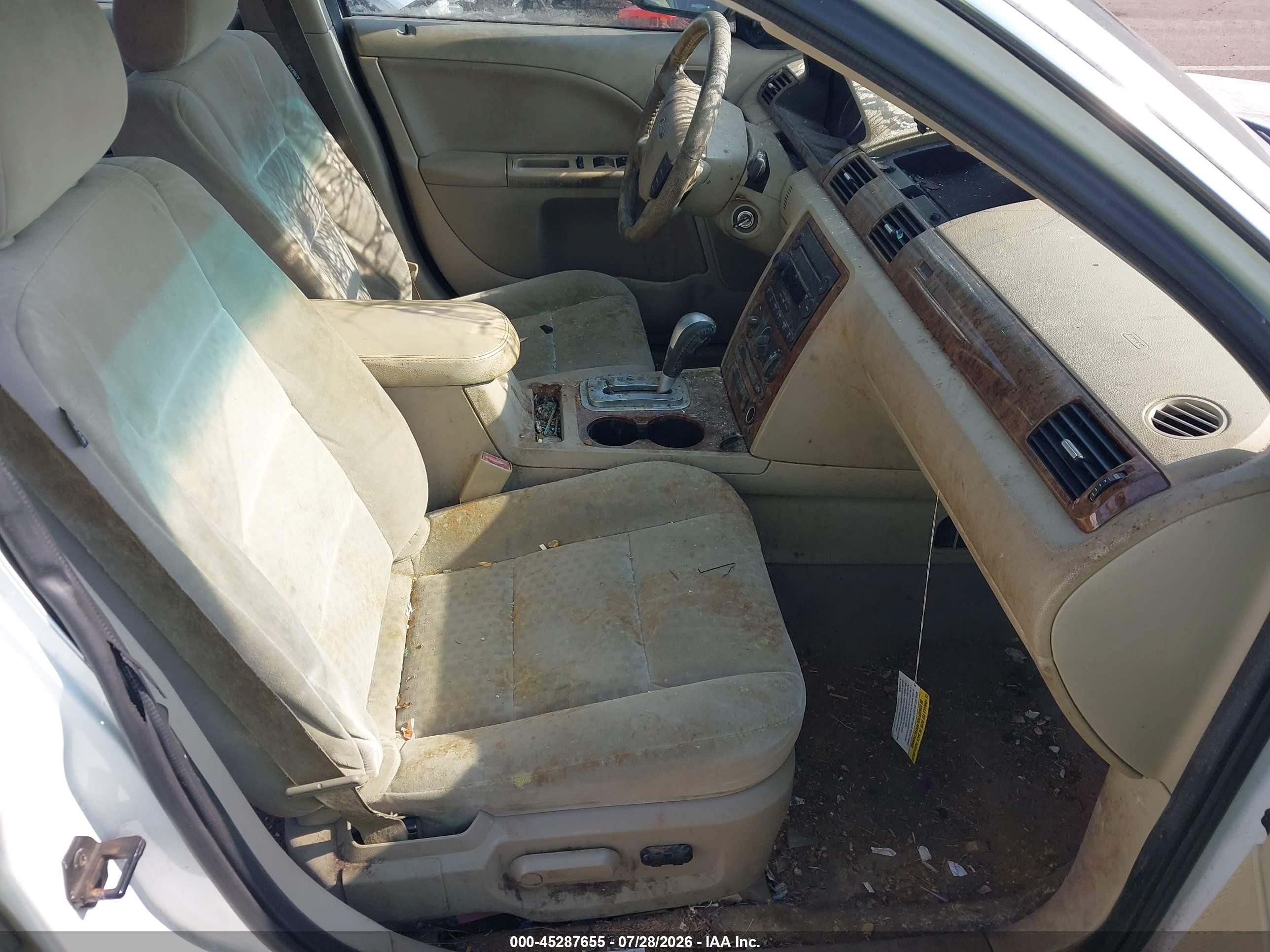 2007 Ford Five Hundred Sel White vin: 1FAHP24197G123218