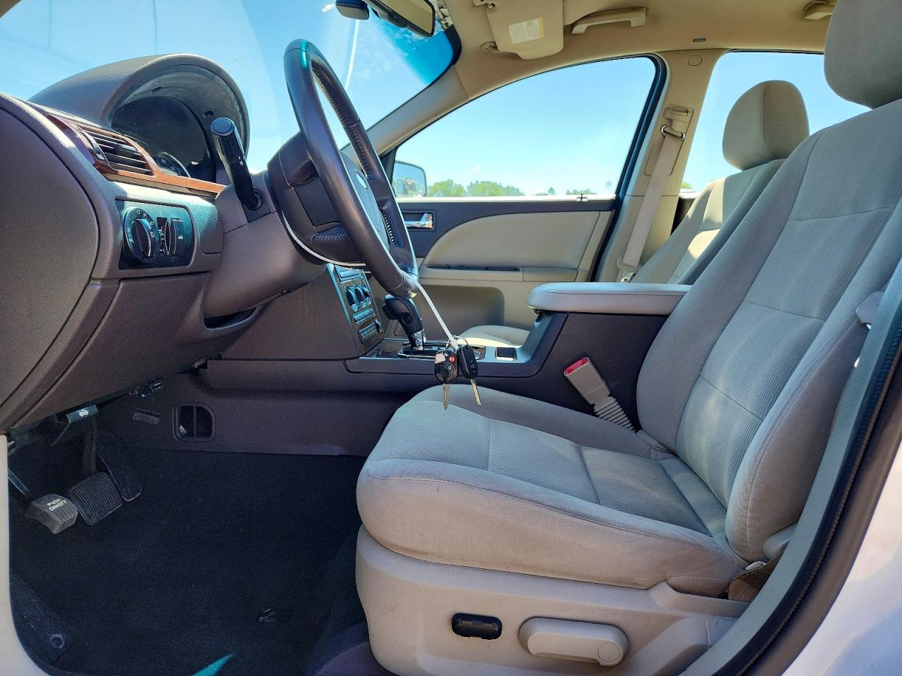 2008 Ford Taurus Sel White vin: 1FAHP24W08G152796