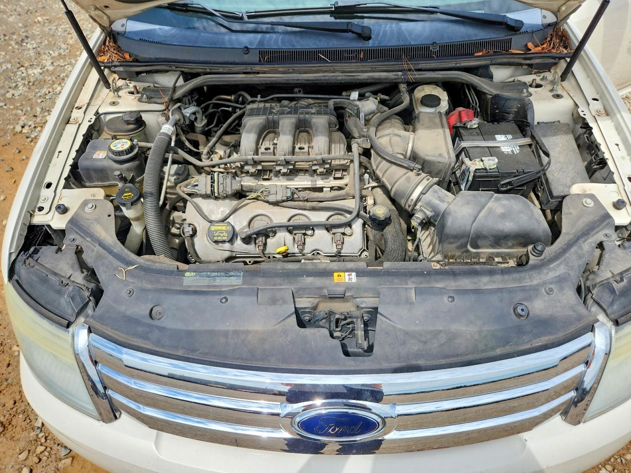 2009 Ford Taurus Sel White vin: 1FAHP24W19G105259