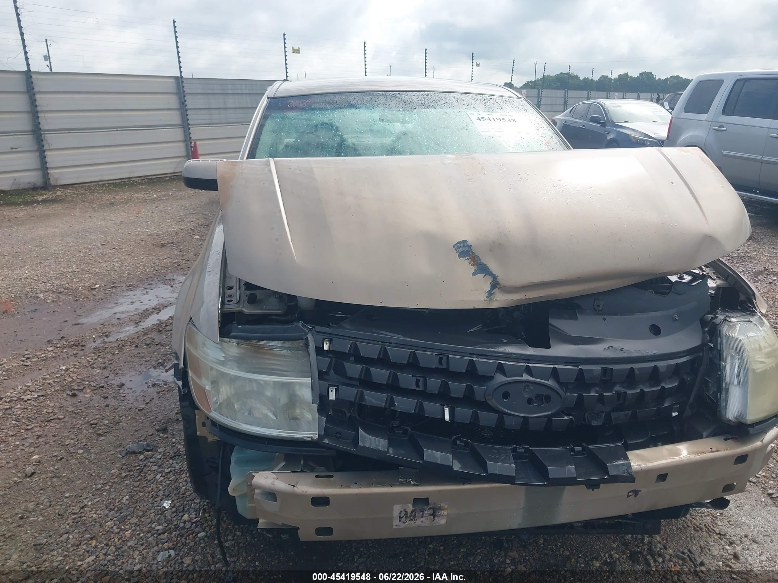 2008 Ford Taurus Sel Gold vin: 1FAHP24W28G107861