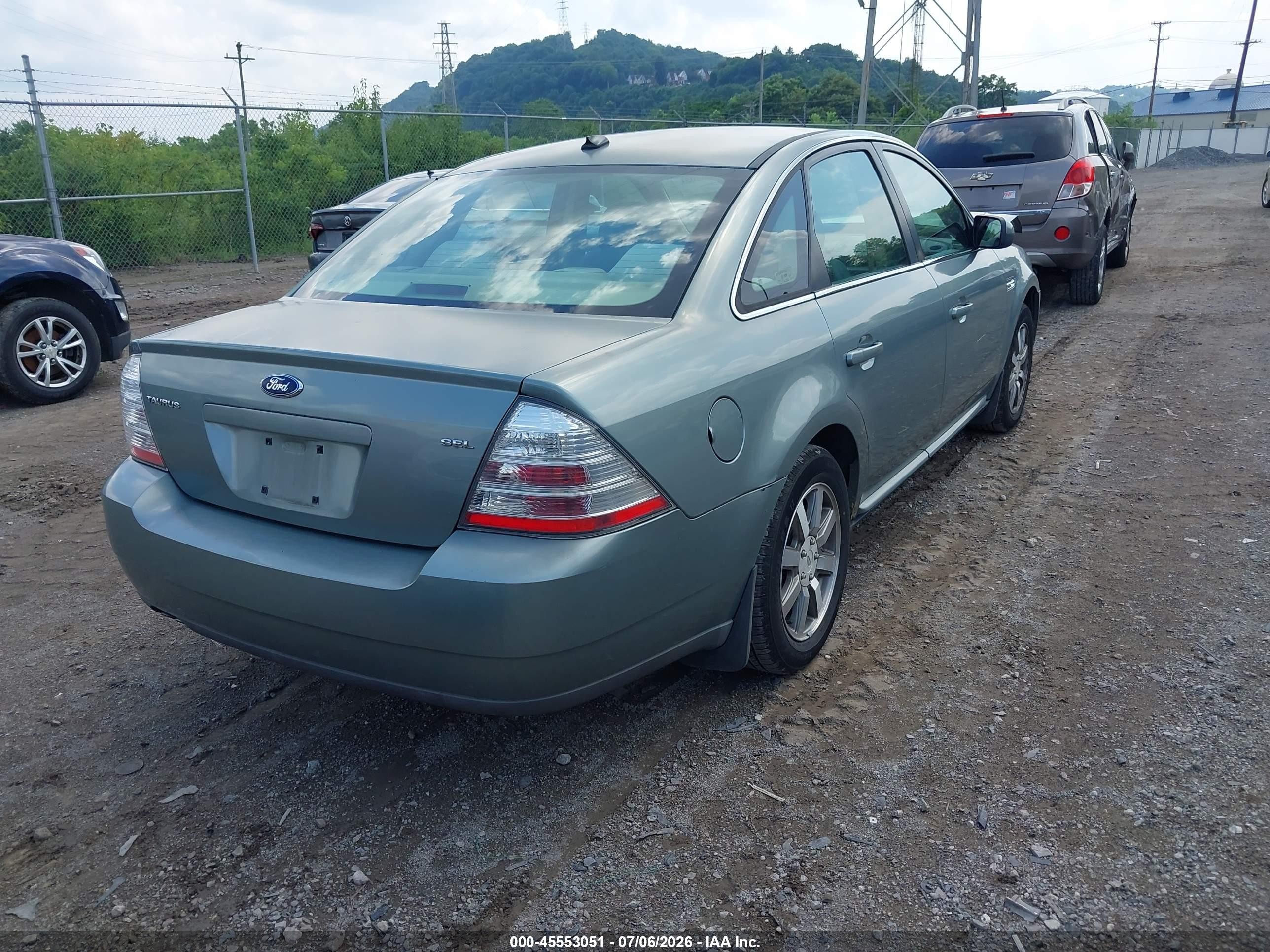 2008 Ford Taurus Sel Light Blue vin: 1FAHP24W28G141766