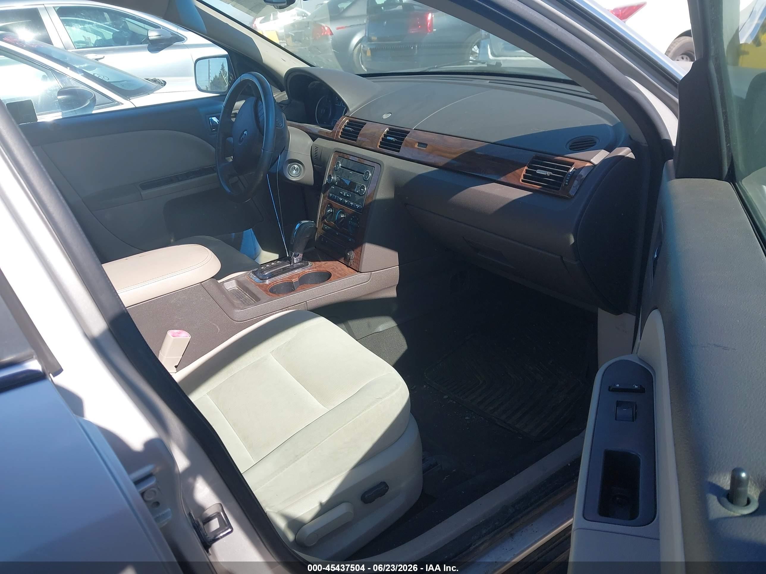 2008 Ford Taurus Sel Gray vin: 1FAHP24W48G142563