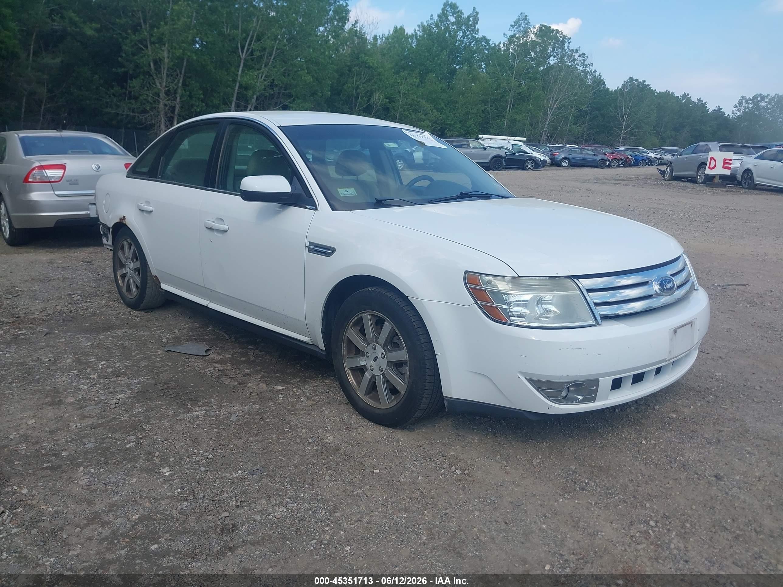2008 Ford Taurus Sel White vin: 1FAHP24W48G178382