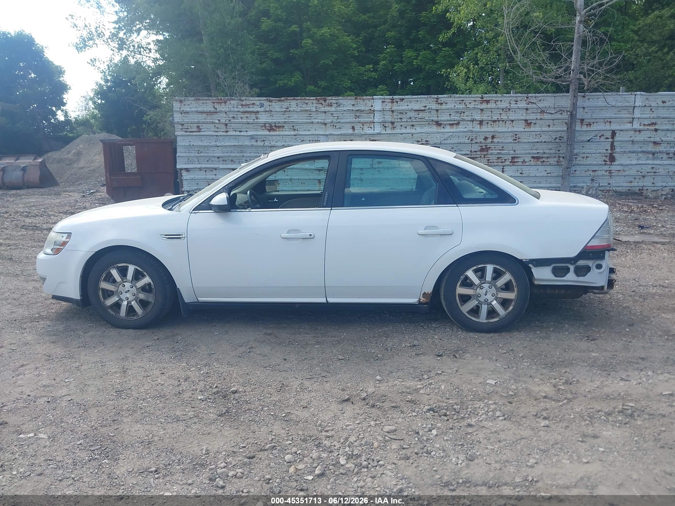 2008 Ford Taurus Sel White vin: 1FAHP24W48G178382