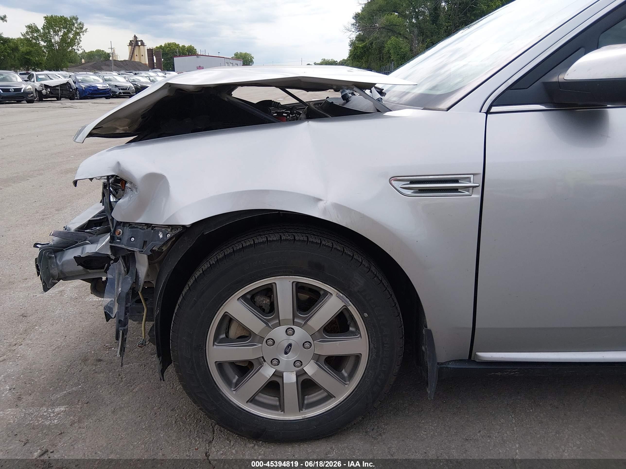 2009 Ford Taurus Sel Silver vin: 1FAHP24W59G104583