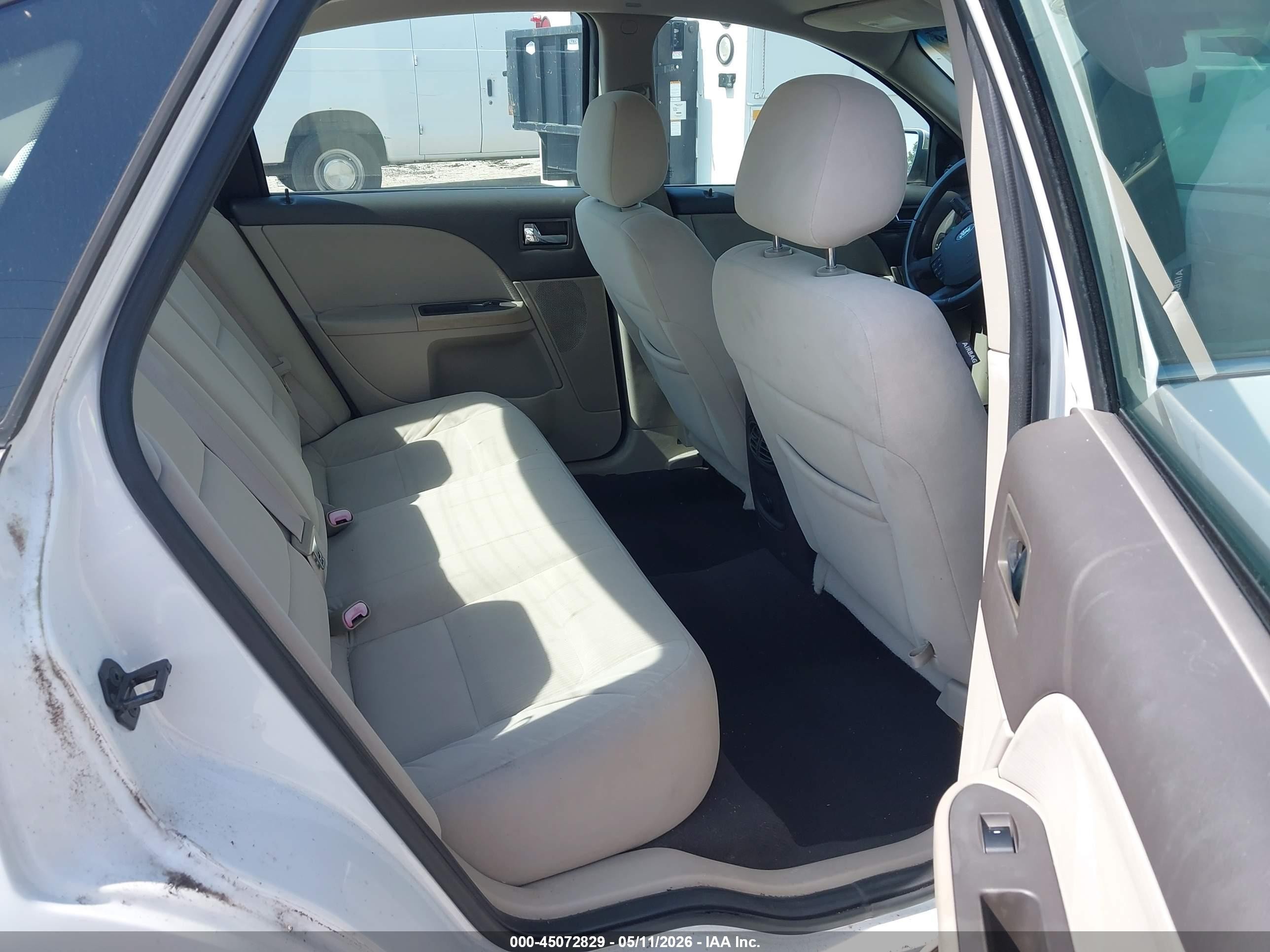 2008 Ford Taurus Sel White vin: 1FAHP24W68G122024
