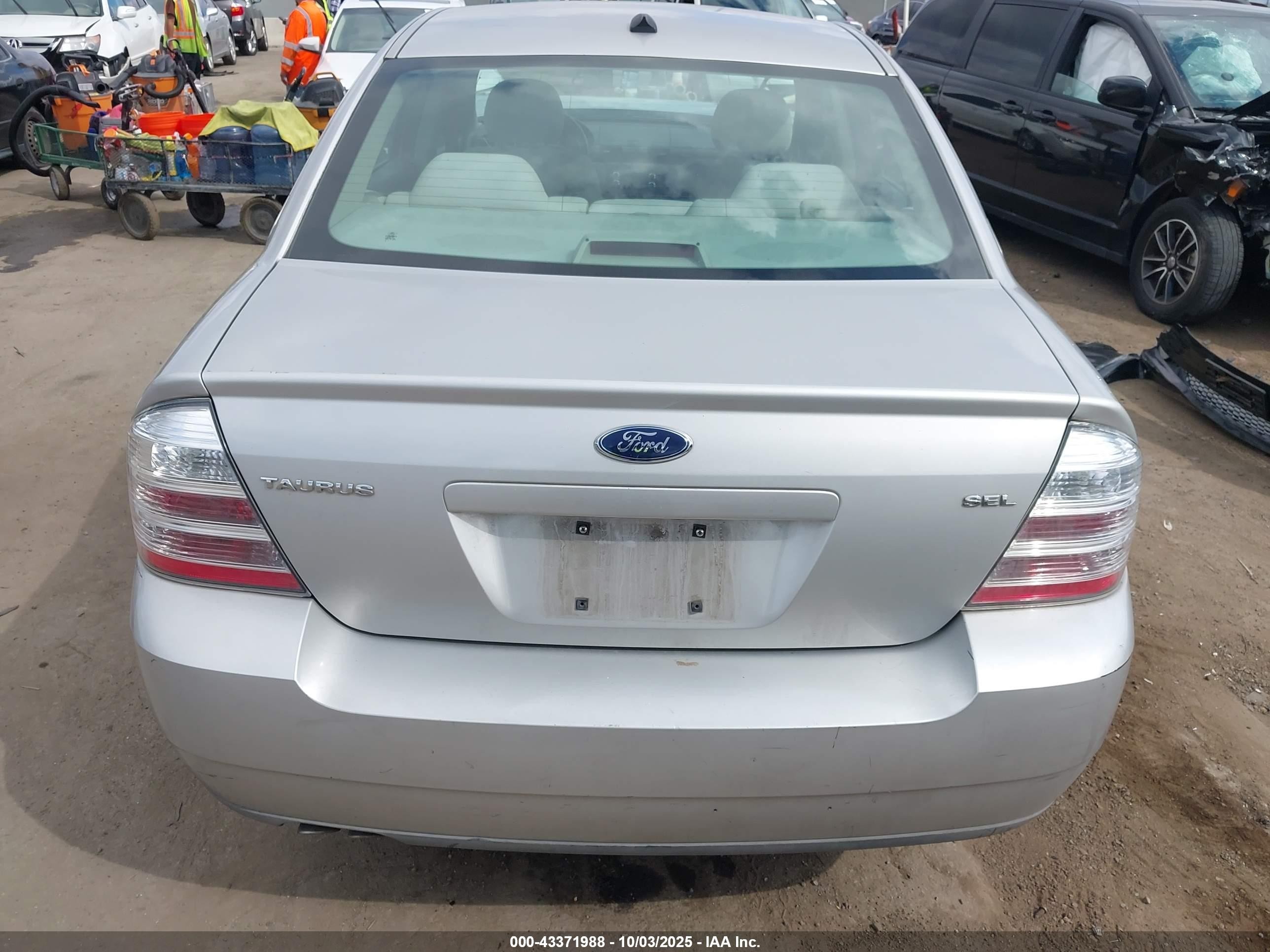 2008 Ford Taurus Sel Silver vin: 1FAHP24W68G166587