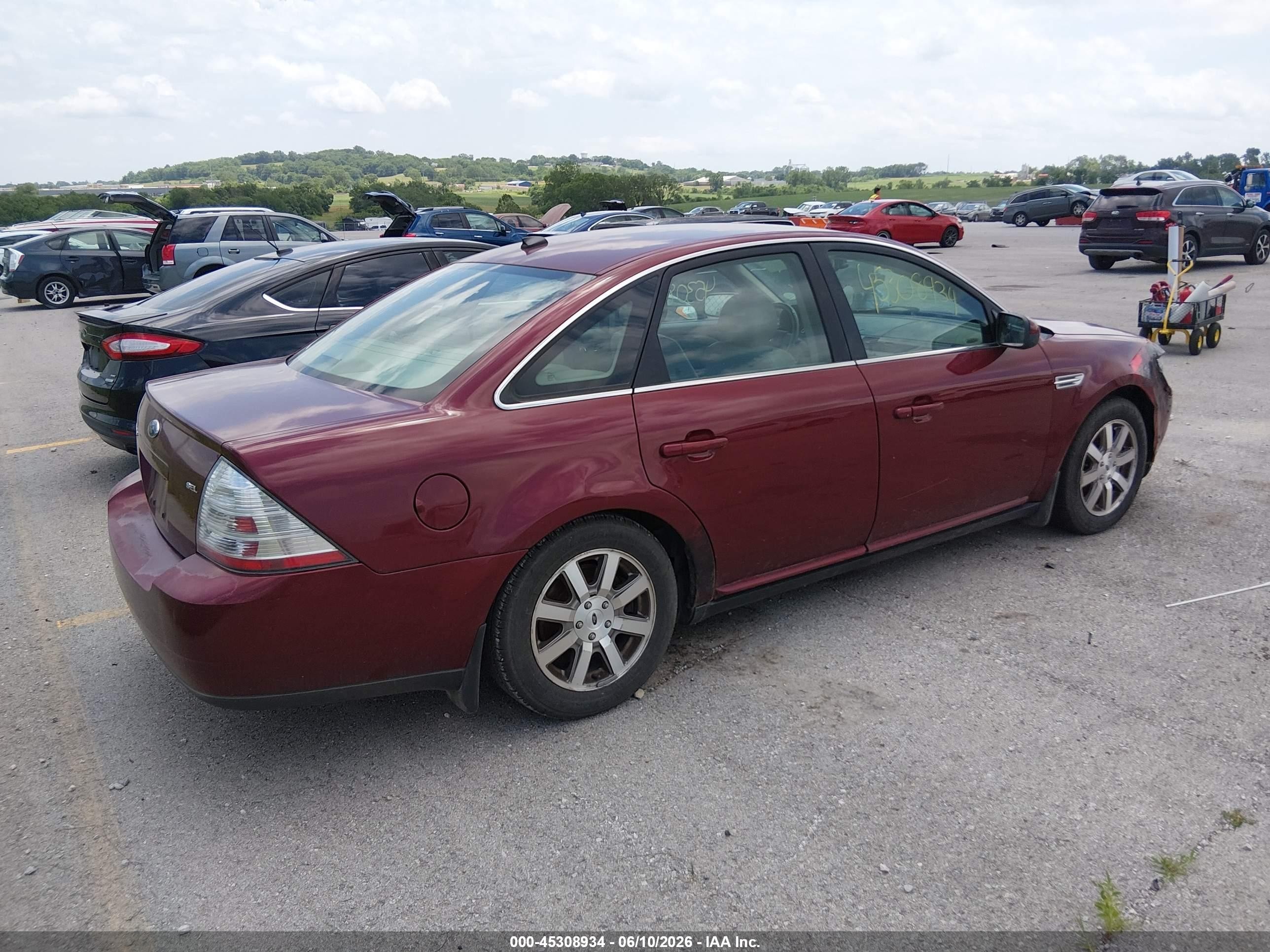 2008 Ford Taurus Sel Красный vin: 1FAHP24W78G156151