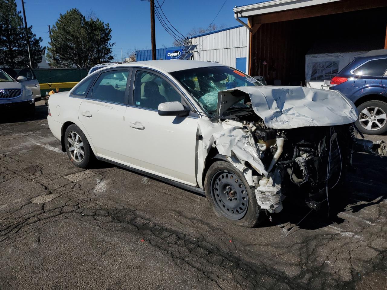 2009 Ford Taurus White vin: 1FAHP24W89G117490
