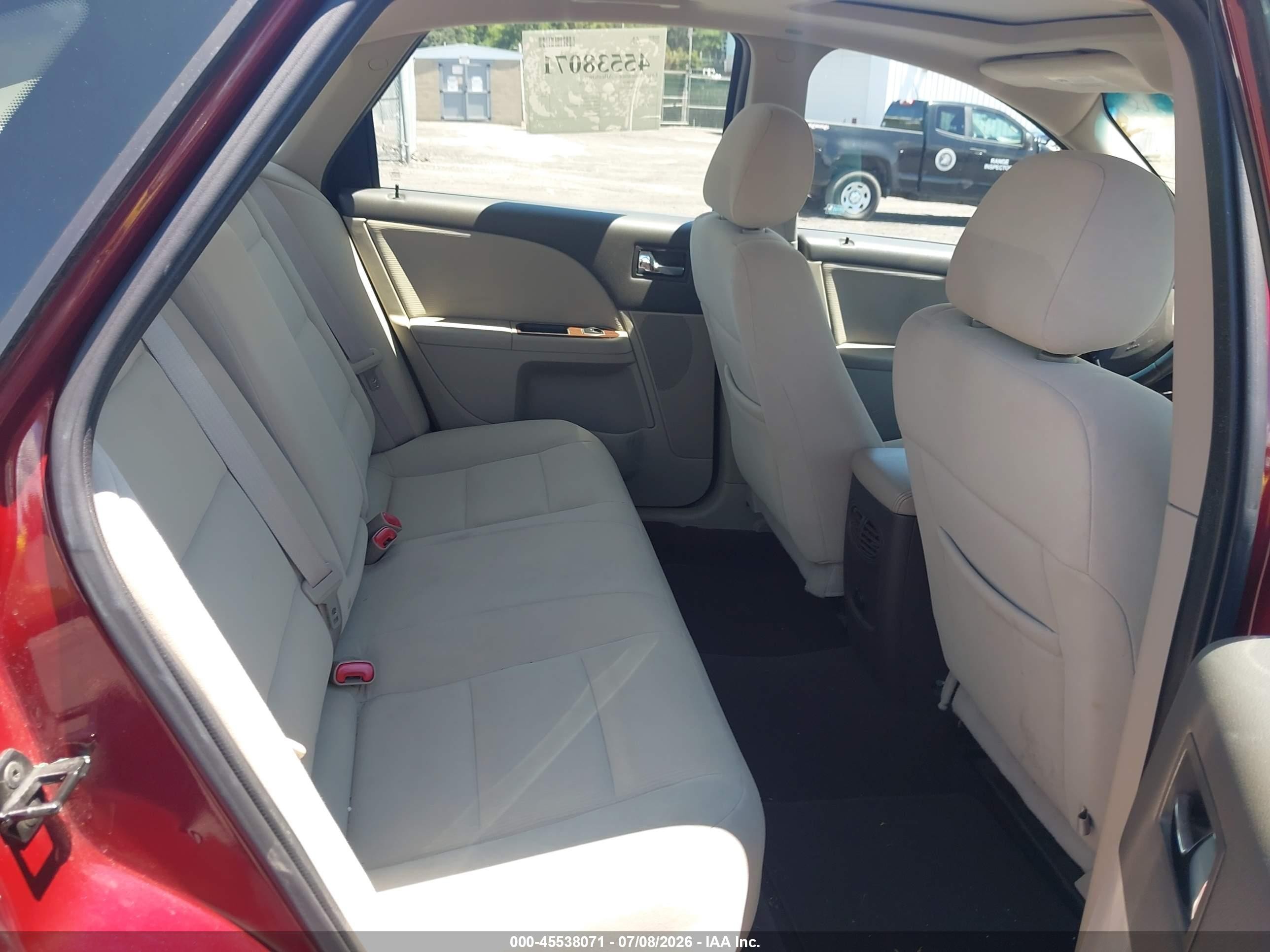 2008 Ford Taurus Sel Red vin: 1FAHP24W98G112099