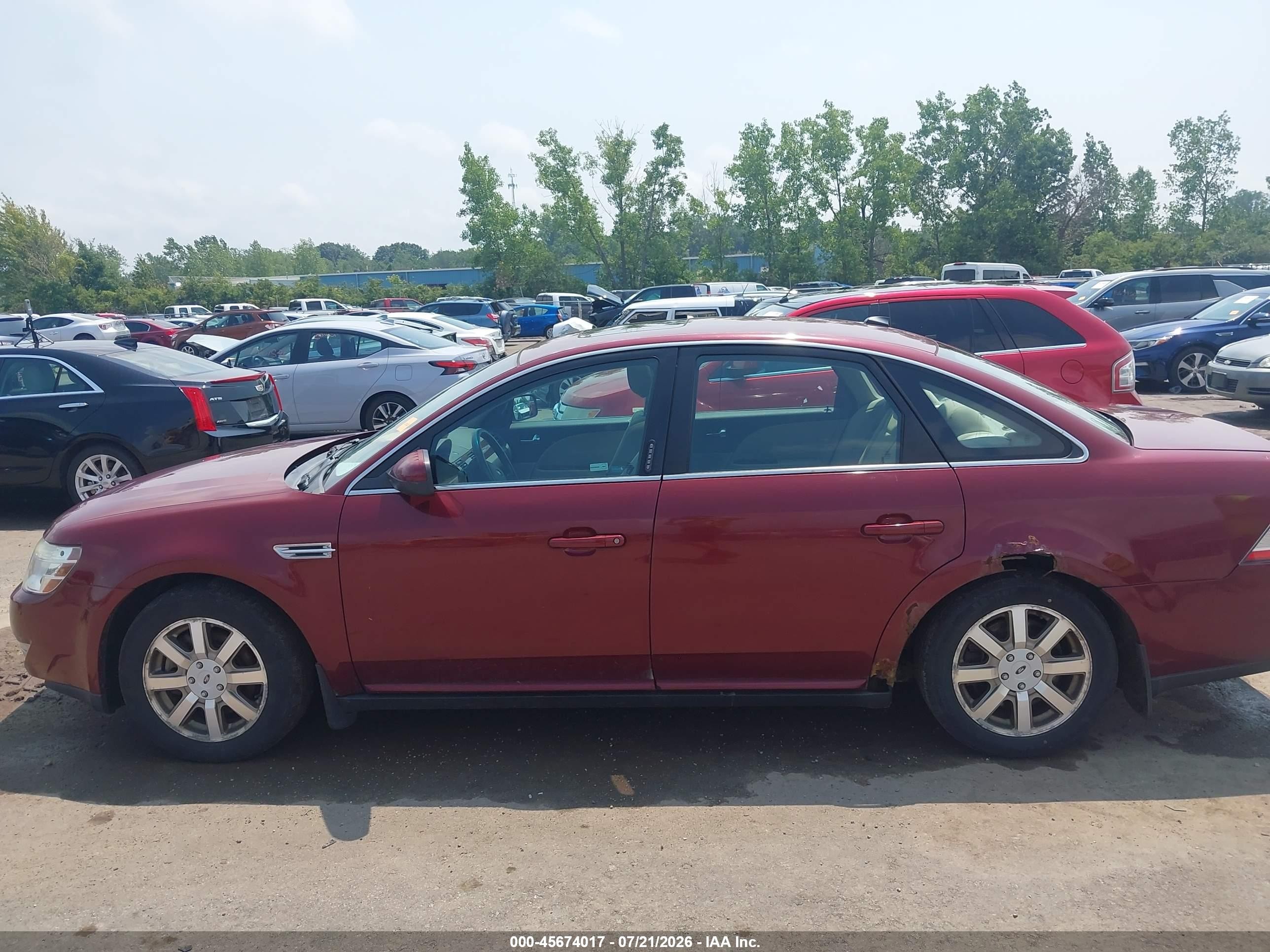 2008 Ford Taurus Sel Maroon vin: 1FAHP24W98G156233