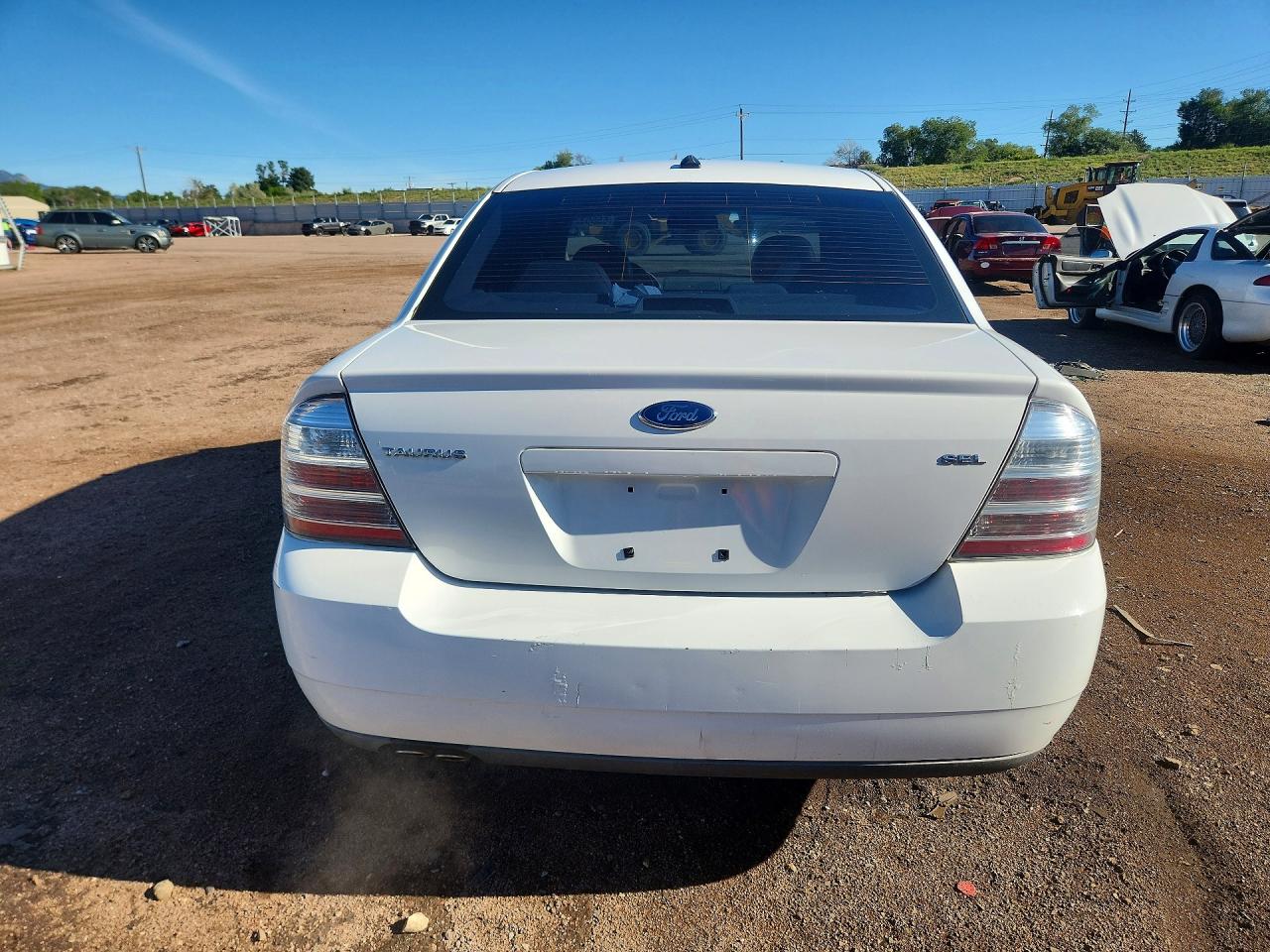 2008 Ford Taurus Sel White vin: 1FAHP24WX8G116663