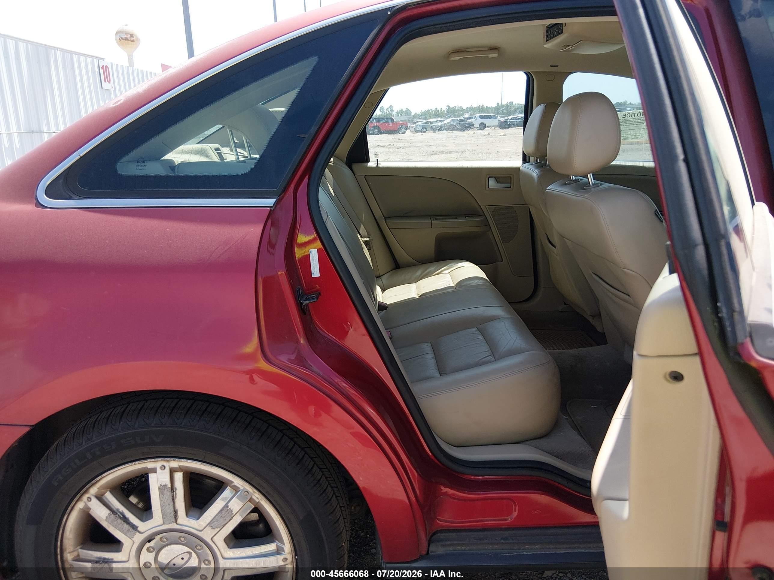 2007 Ford Five Hundred Limited Burgundy vin: 1FAHP25107G151908