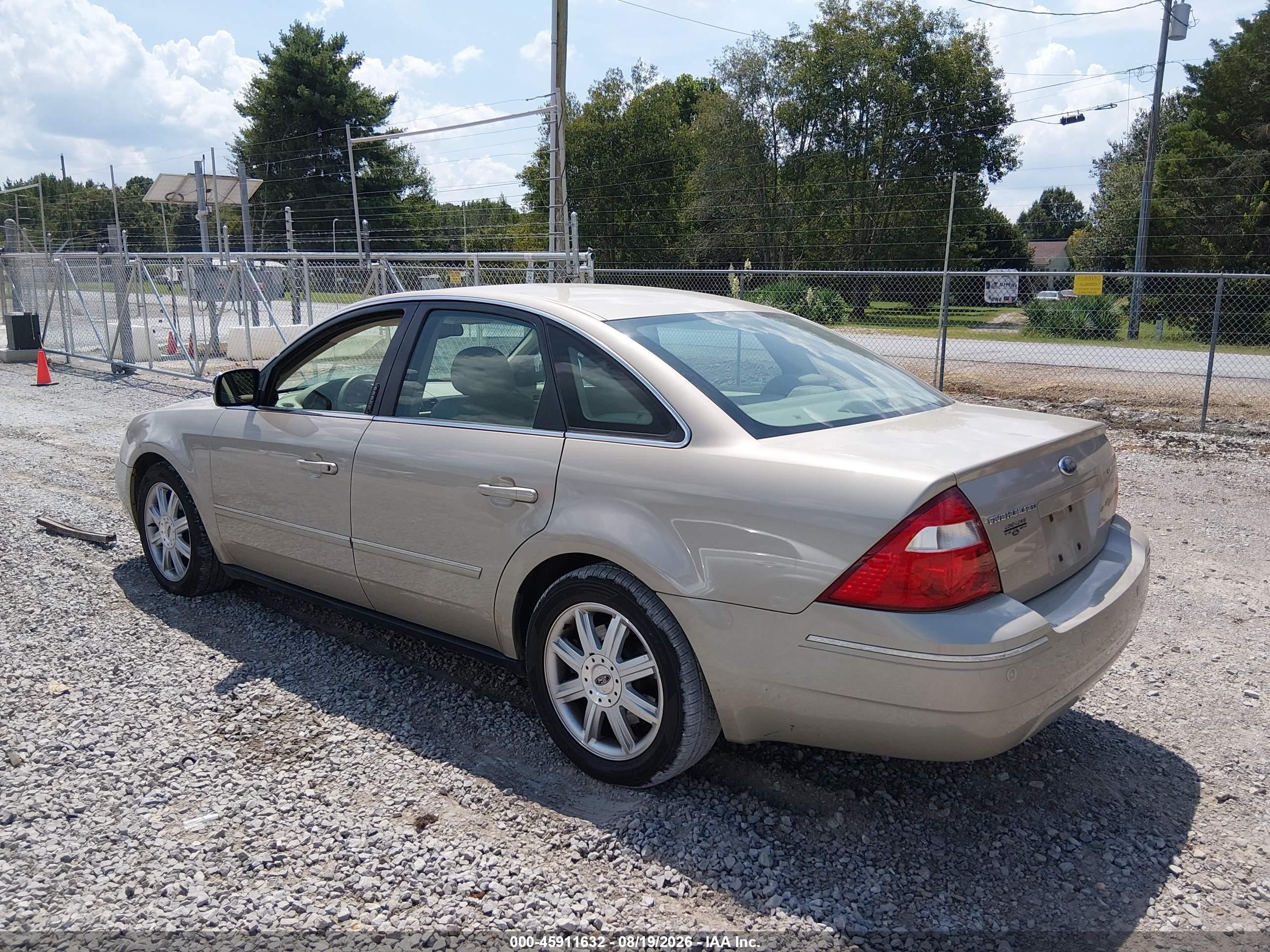 2005 Ford Five Hundred Limited Gold vin: 1FAHP25145G187100
