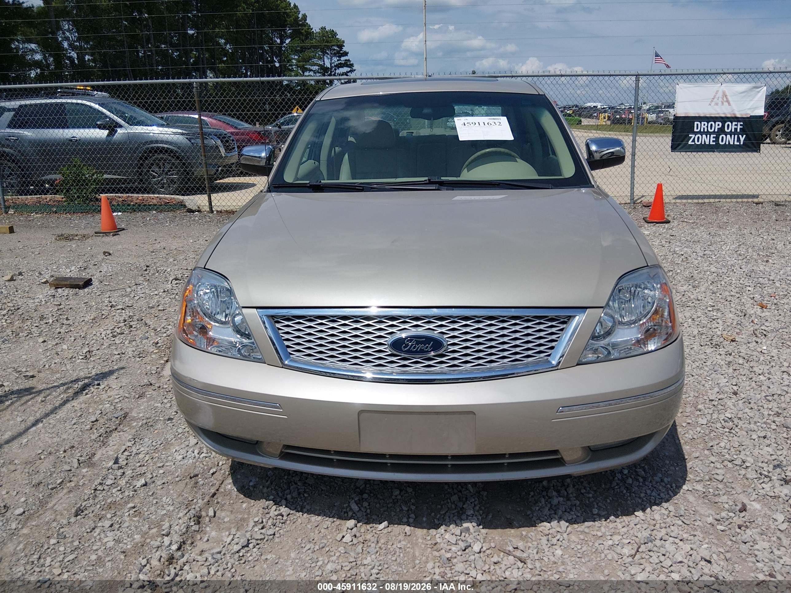 2005 Ford Five Hundred Limited Gold vin: 1FAHP25145G187100