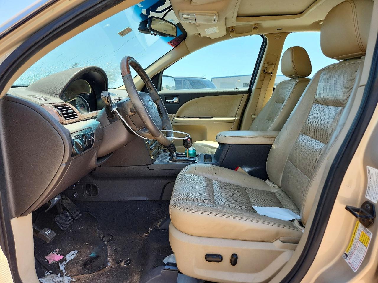2008 Ford Taurus Limited Gold vin: 1FAHP25W08G122793