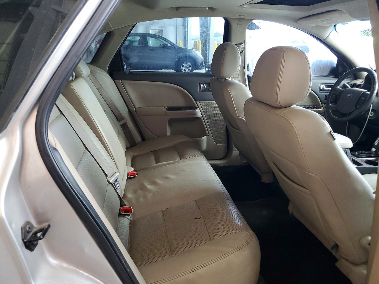2008 Ford Taurus Limited Silver vin: 1FAHP25W08G179804