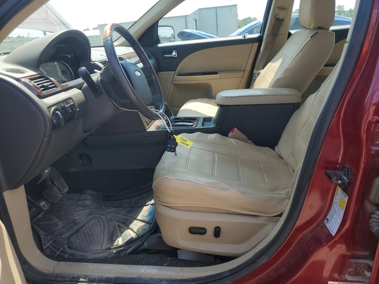2008 Ford Taurus Limited Burgundy vin: 1FAHP25W48G136213